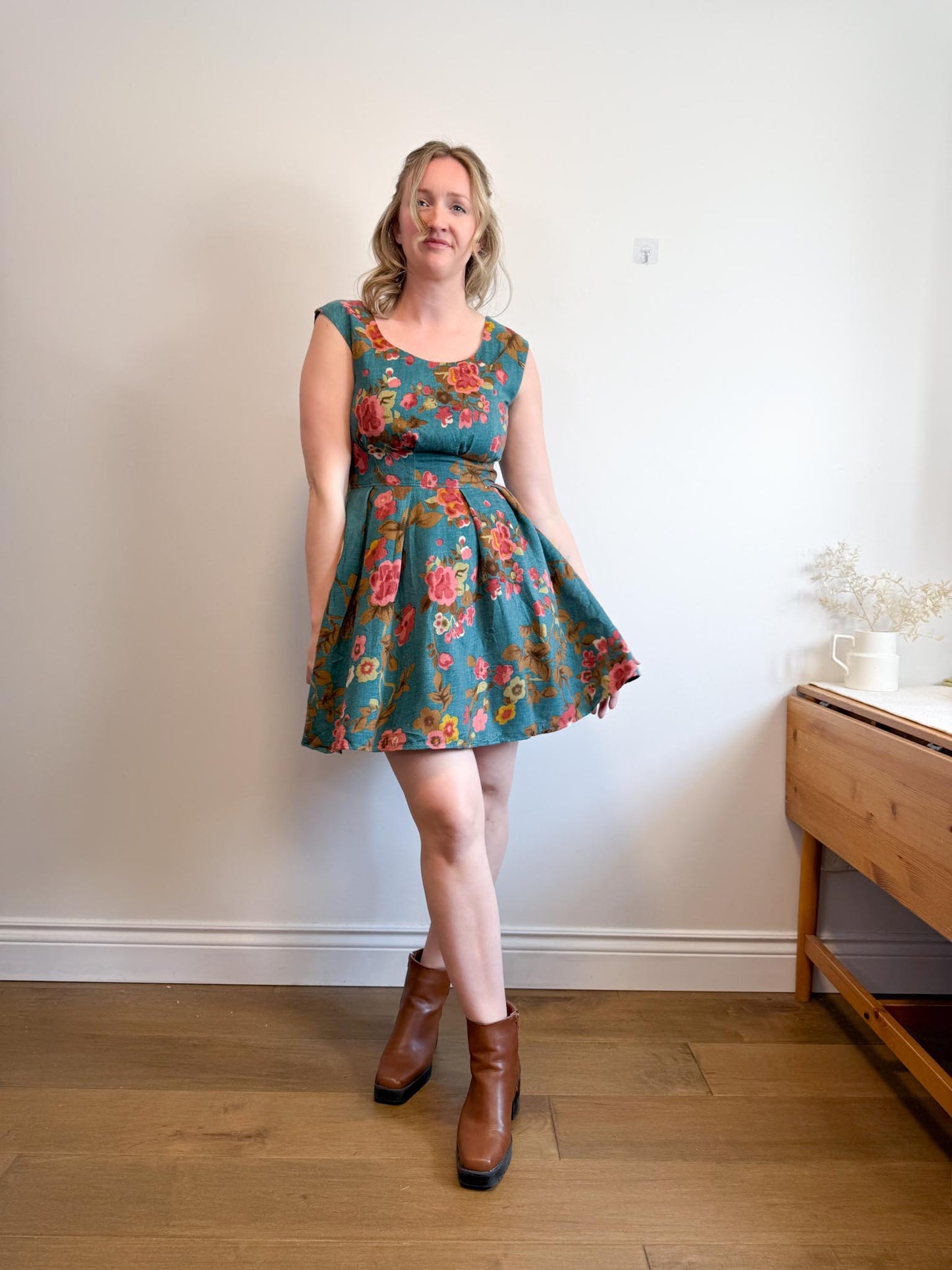 Annie 50 Canadian Made Floral Mini Dress in Teal/Pink (Size M)