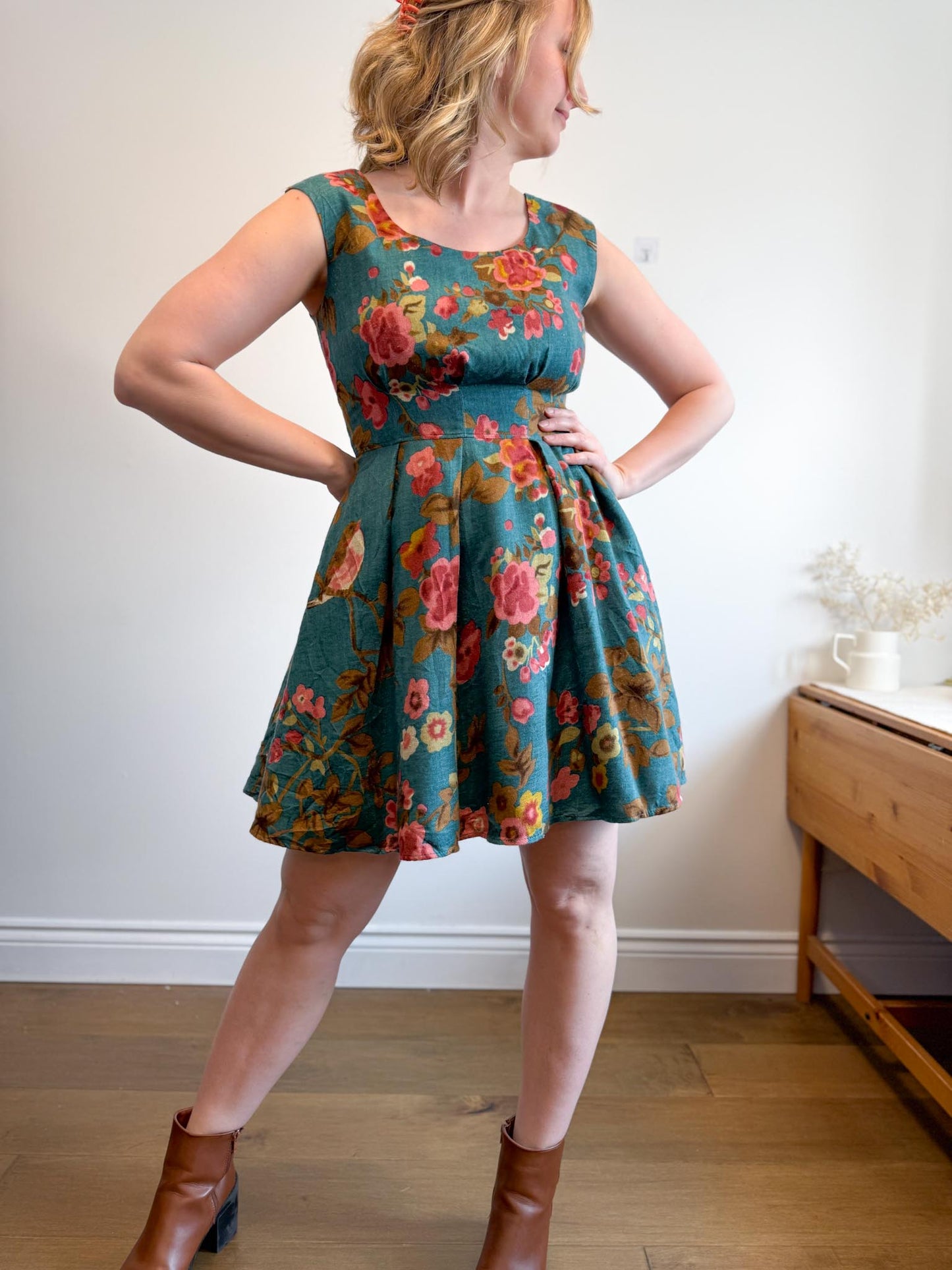 Annie 50 Canadian Made Floral Mini Dress in Teal/Pink (Size M)