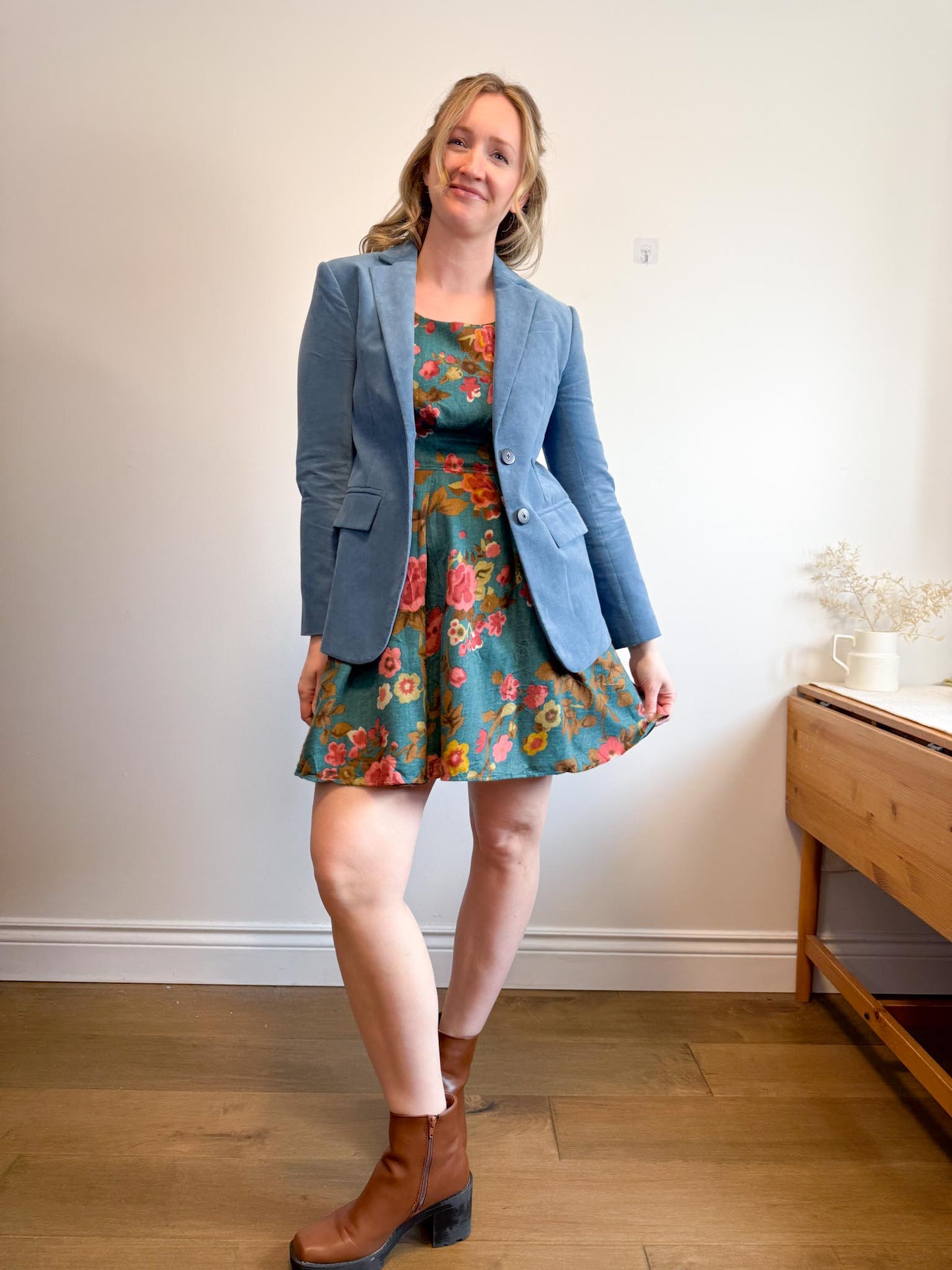 Tibi Designer Velvet Blazer in Blue (Size M)