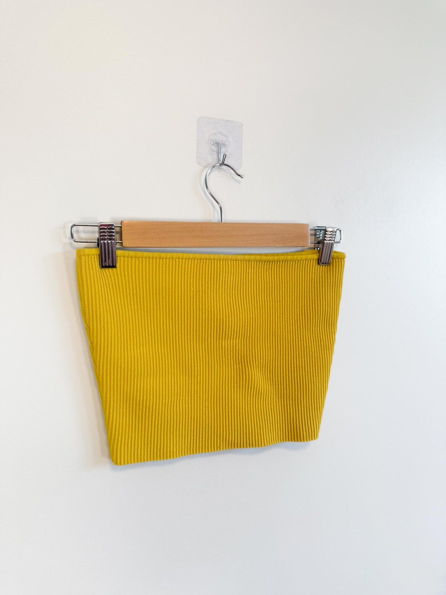 Babaton "Sculpt Knit Cropped Tube Top in Yellow" (Size M)