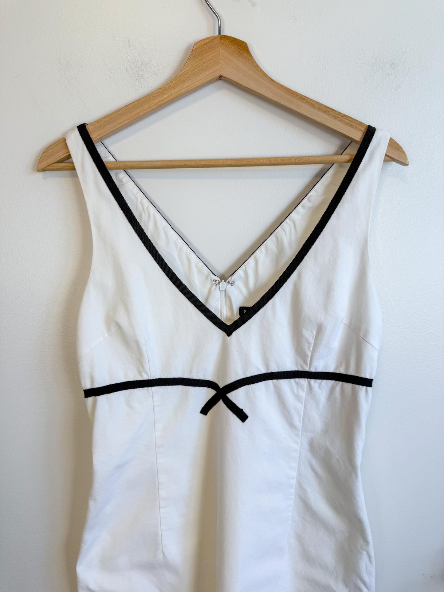 Vintage White Mini Dress with Black Trim (Size S)