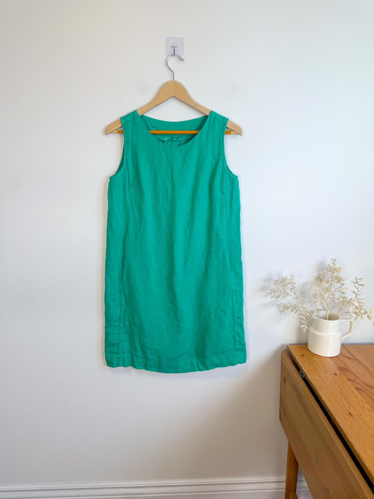 Cut Loose Linen Shift Dress in Green (Size S/M)