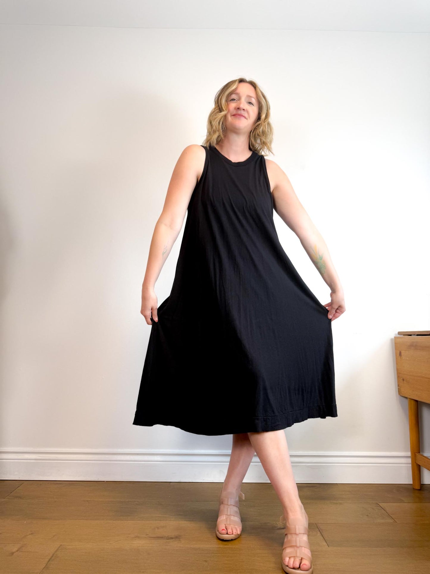 HOI BO Slow Fashion Tank Dress in Black (Size L)