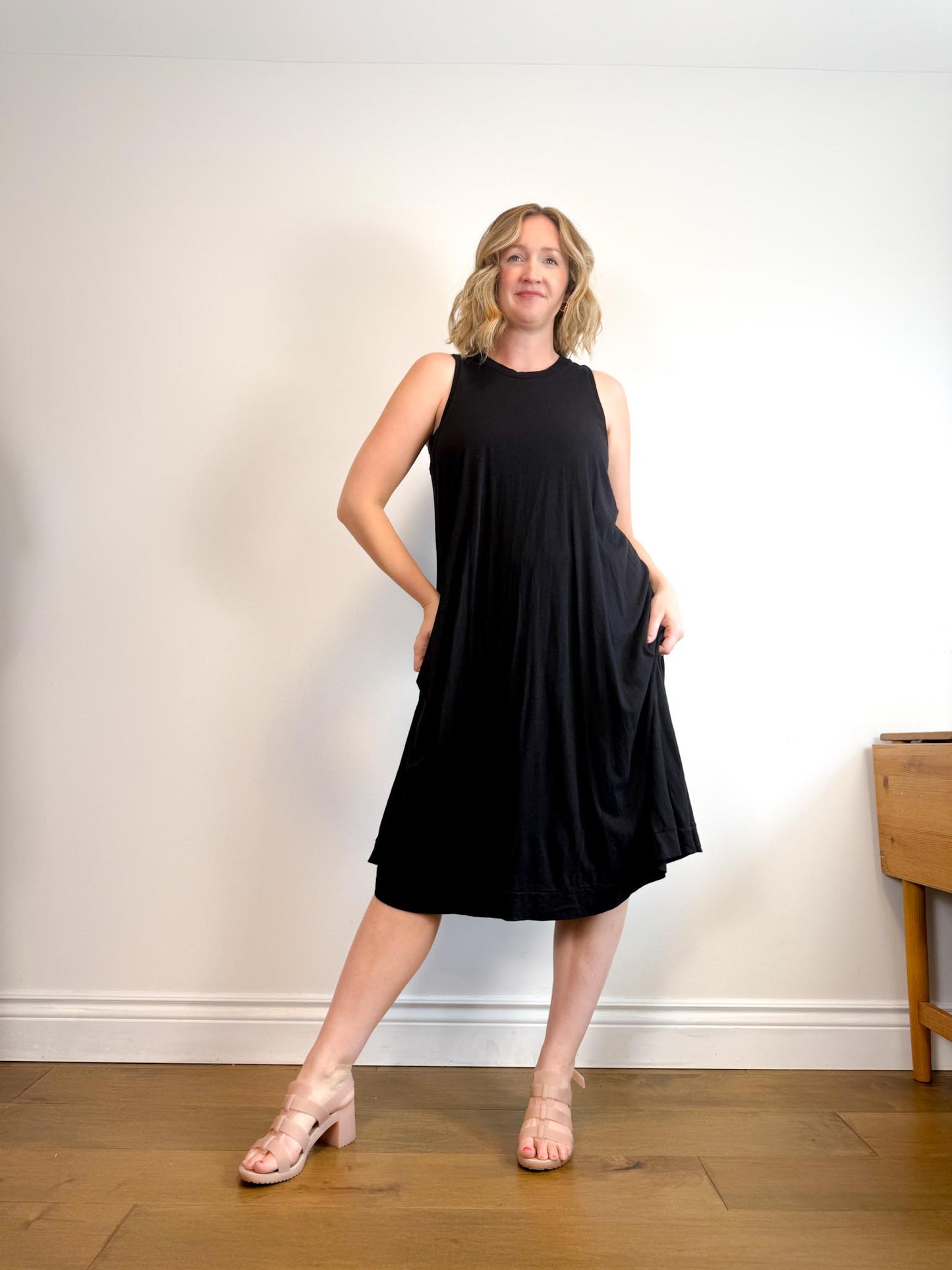 HOI BO Slow Fashion Tank Dress in Black (Size L)