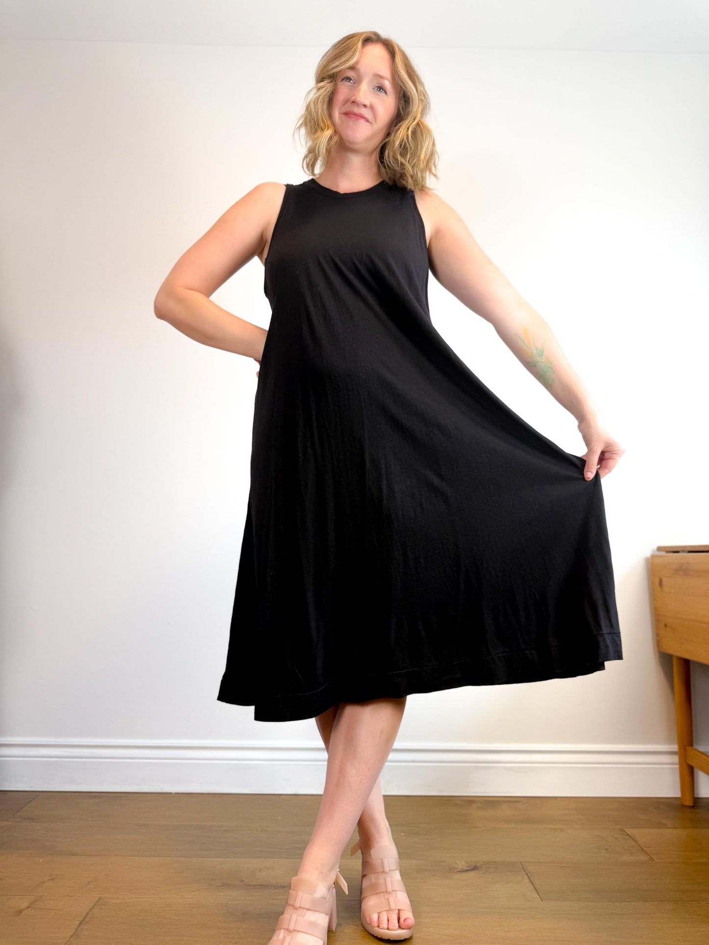 HOI BO Slow Fashion Tank Dress in Black (Size L)