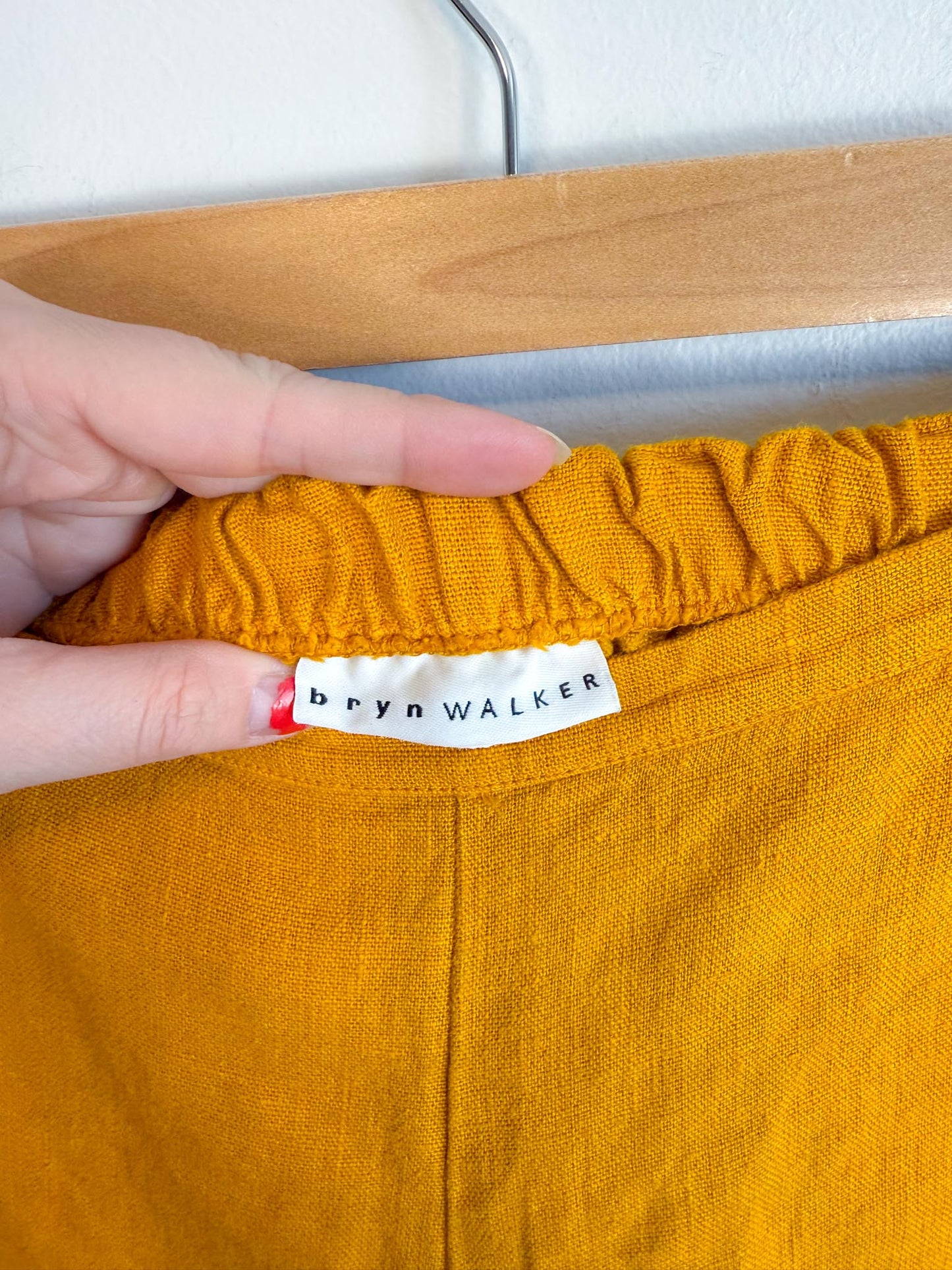 Bryn Walker Wide Leg Pull On Linen Pants in Mustard (Size M/L)