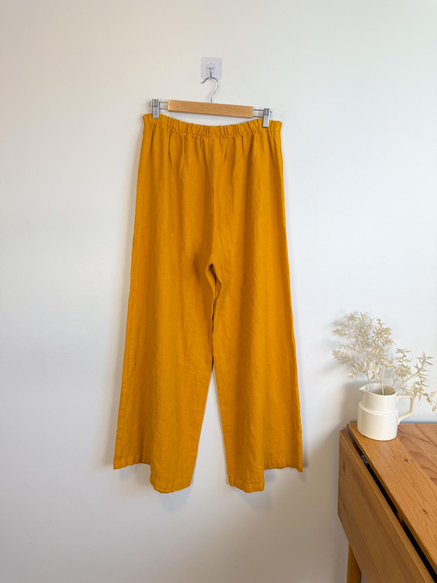 Bryn Walker Wide Leg Pull On Linen Pants in Mustard (Size M/L)