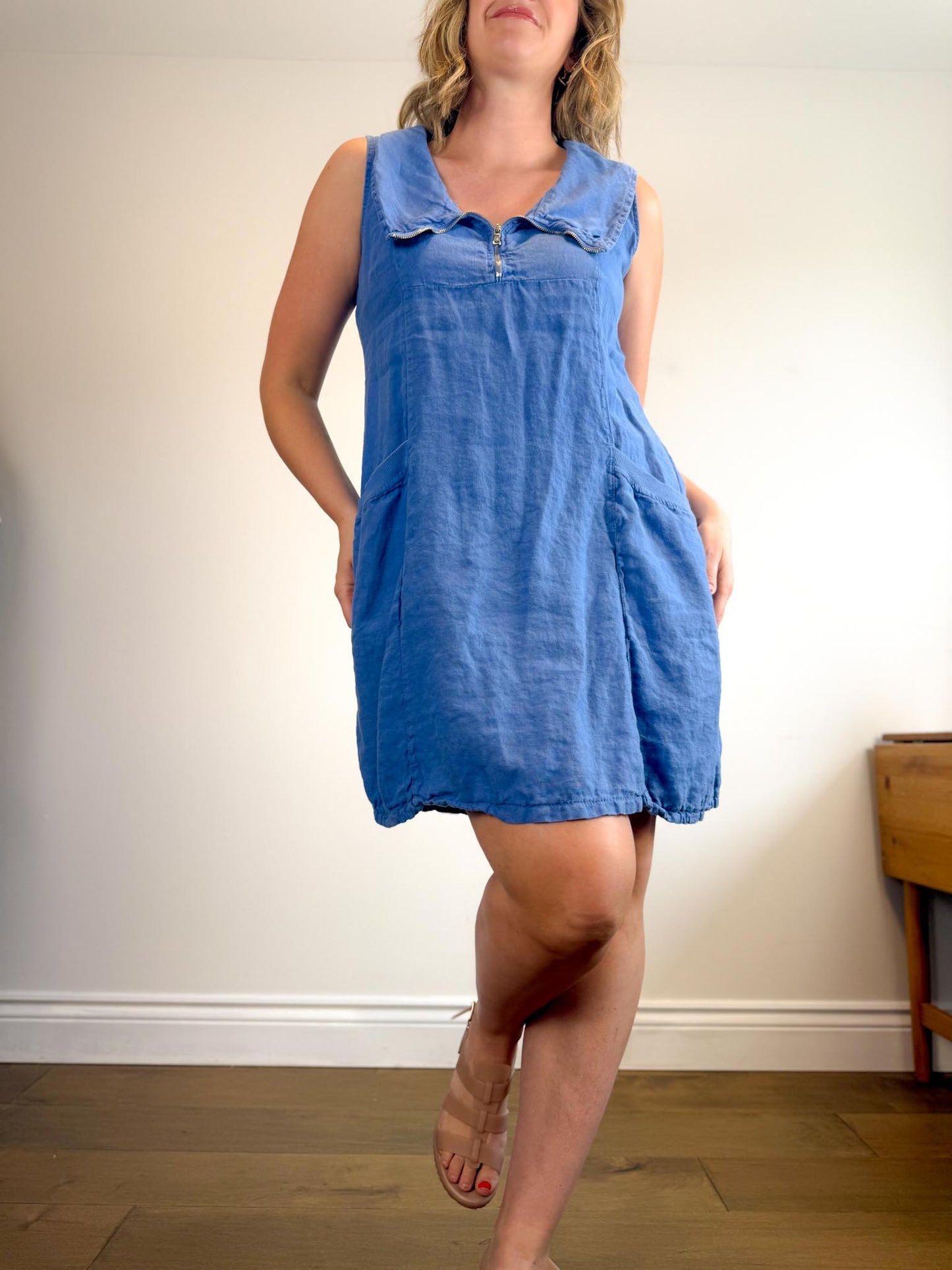 Rosemarie Linen Wide Collar Dress in Blue (Size M/L)