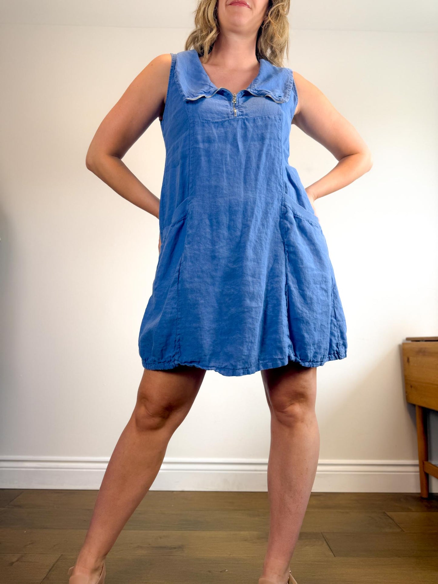 Rosemarie Linen Wide Collar Dress in Blue (Size M/L)
