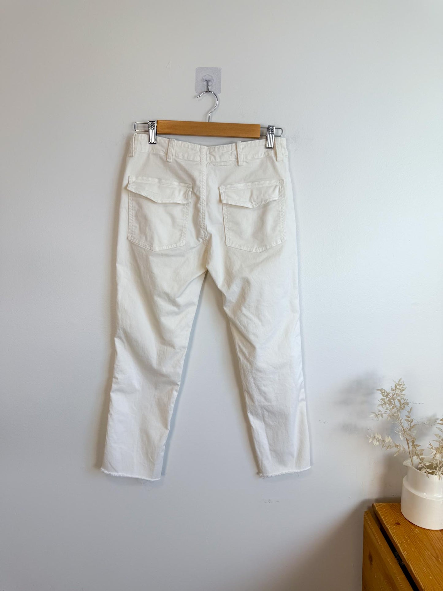 NILI LOTRAN "Jenna Pant in Stone" (Size 0)