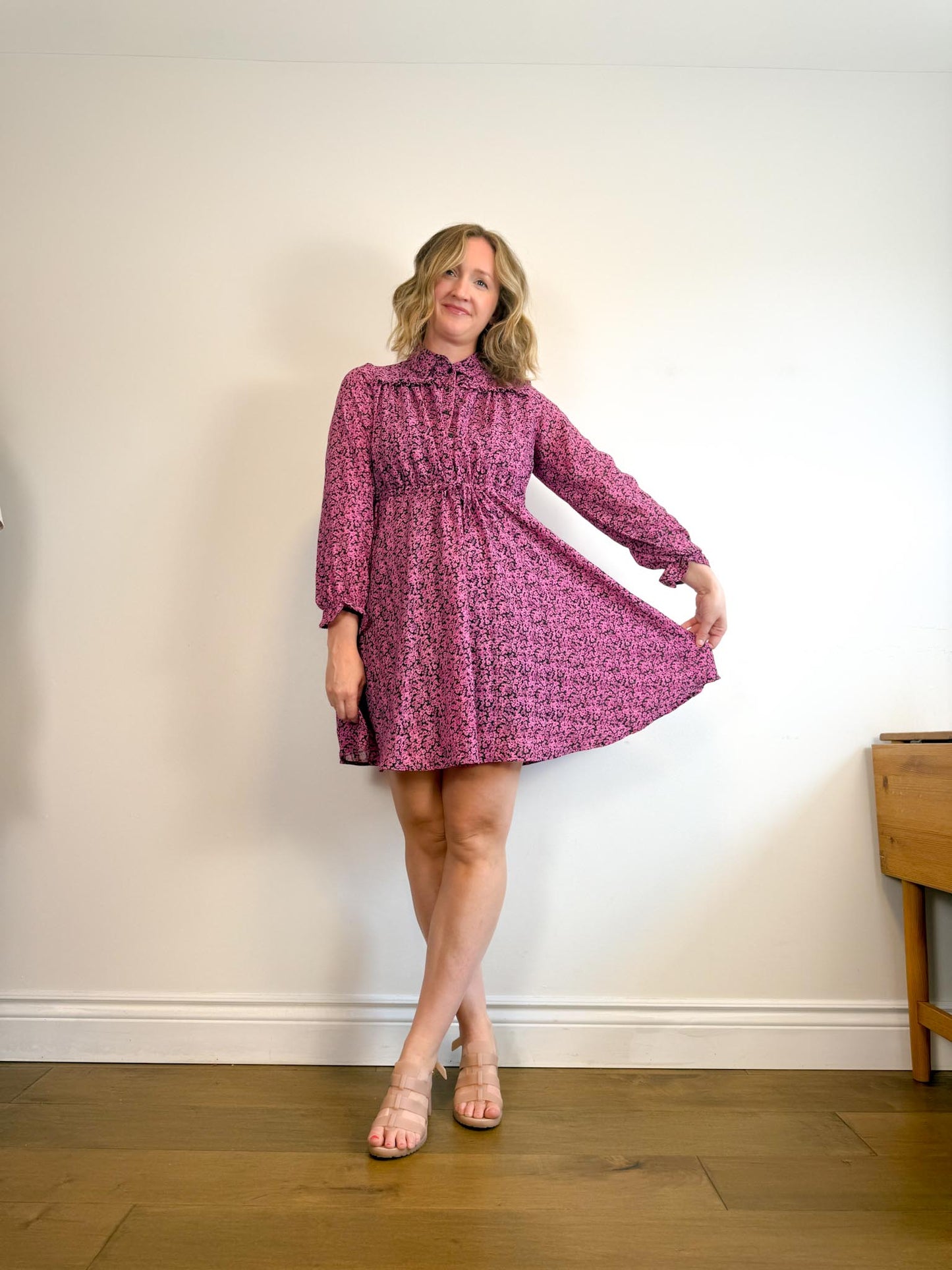 SELECTED FEMME "Curve Shirt Dress in Pink Floral" (Size M/L)