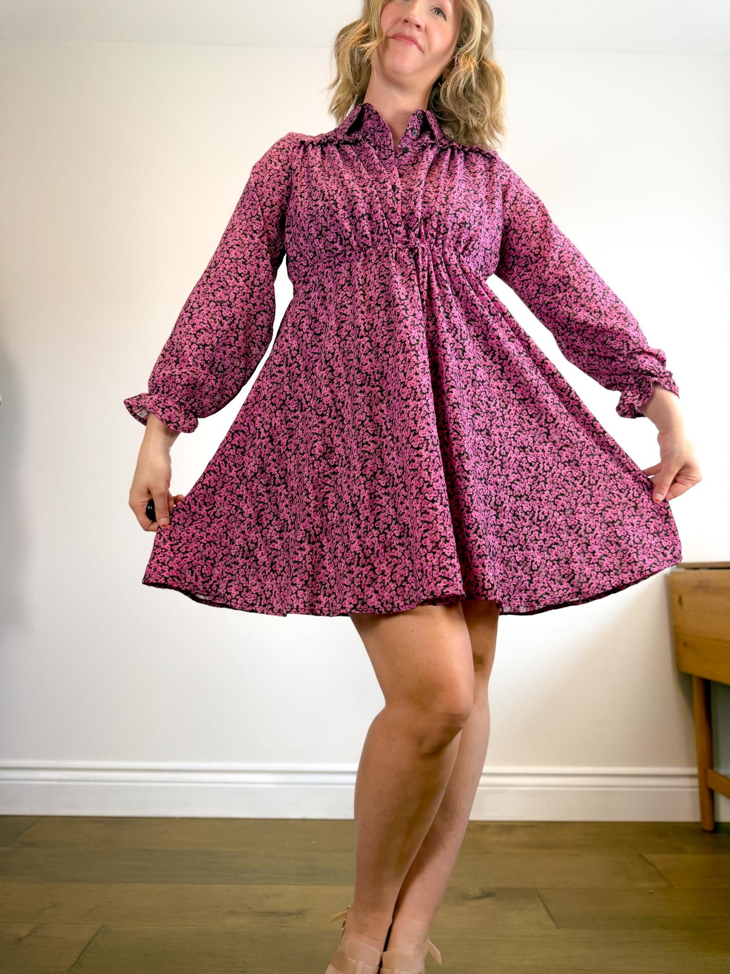 SELECTED FEMME "Curve Shirt Dress in Pink Floral" (Size M/L)