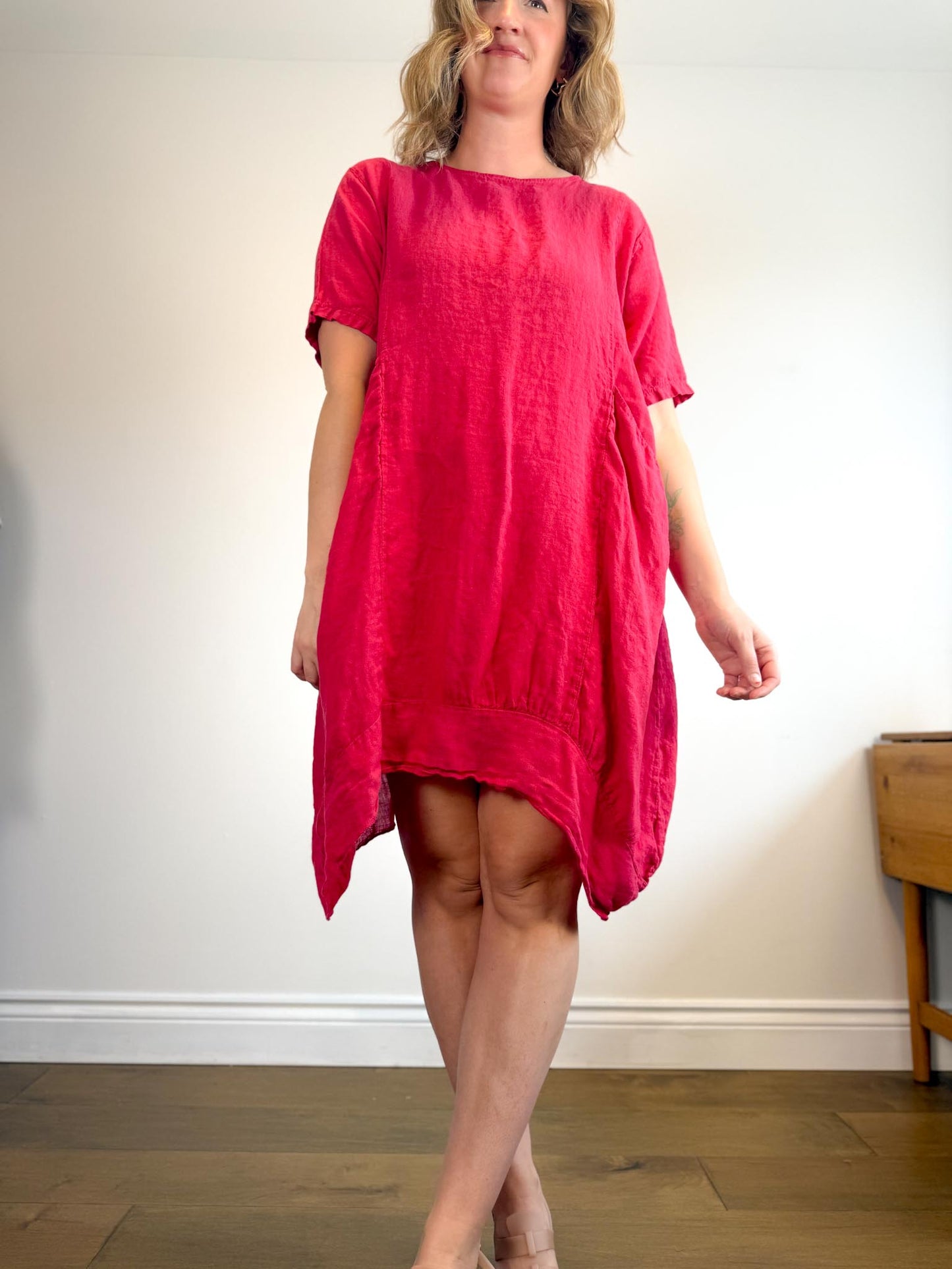 Vanessa Zani Red Linen Shark Bite Shirt Dress (Size 1X)