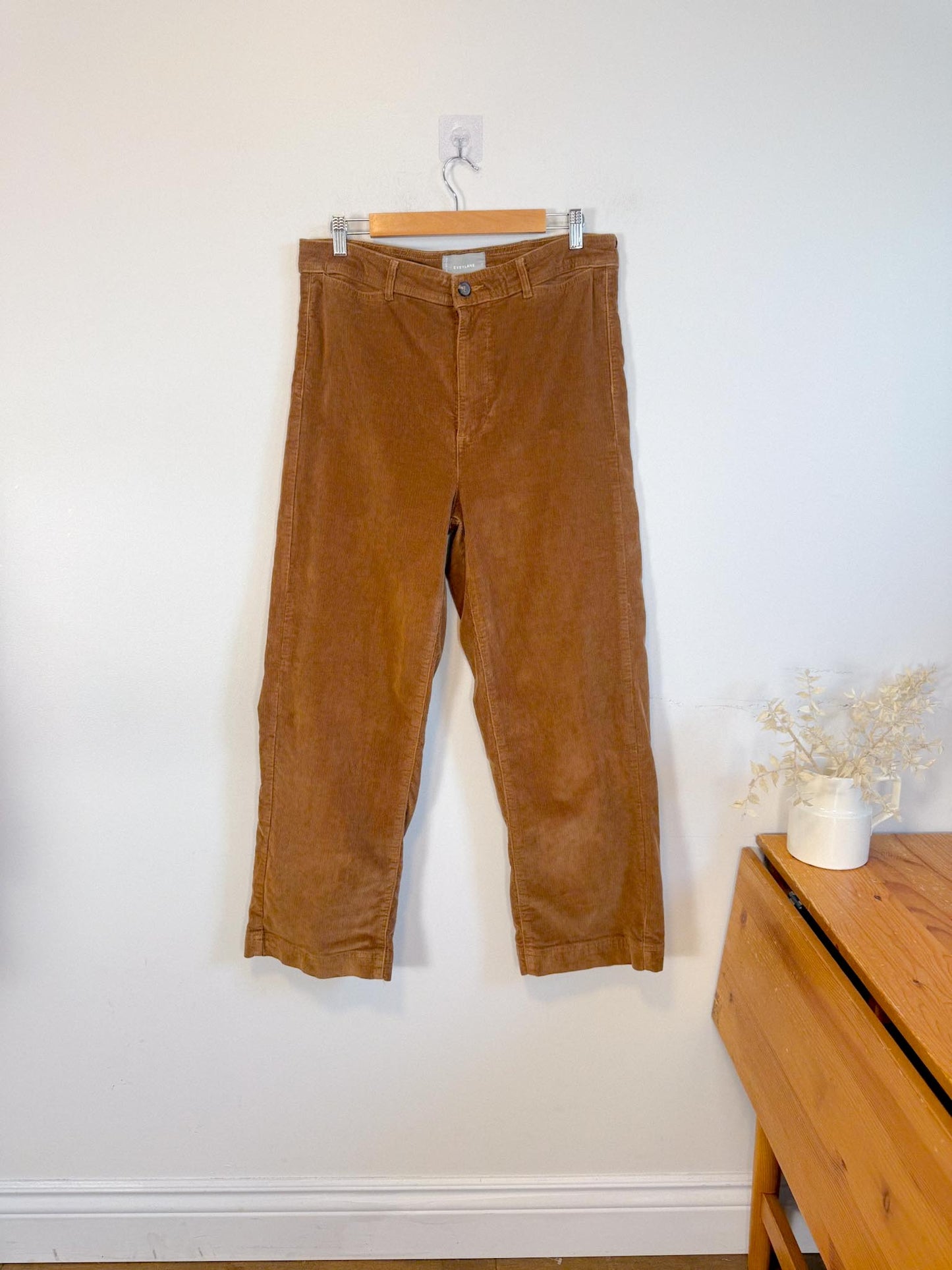 Everlane “THE SAILOR PANT IN CORDUROY in Toasted Coconut” (Size 14)