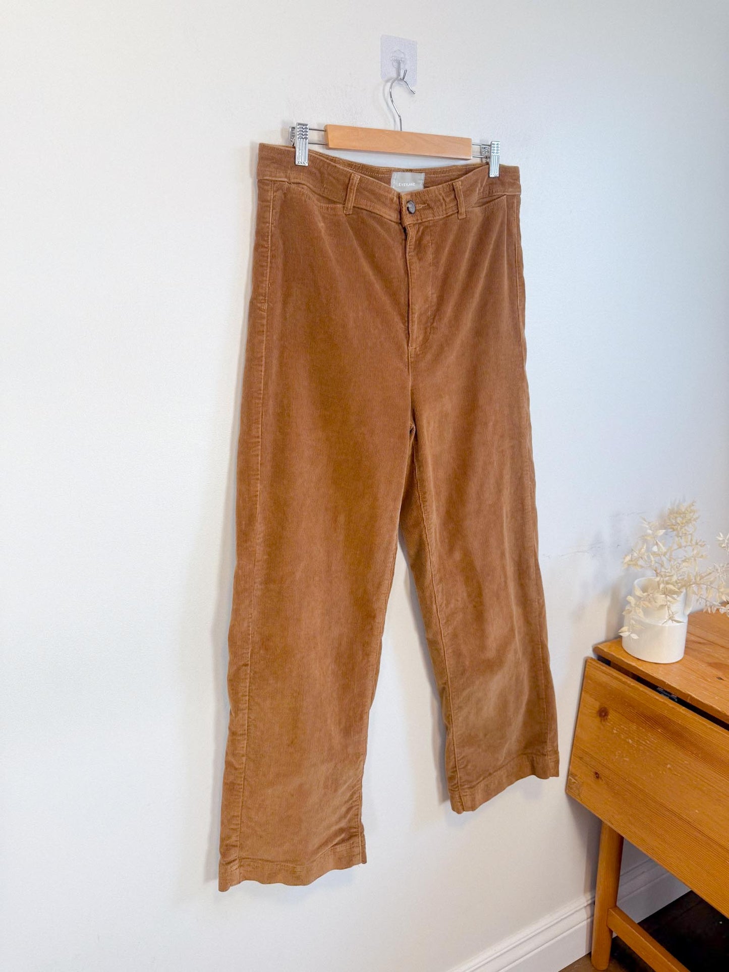 Everlane “THE SAILOR PANT IN CORDUROY in Toasted Coconut” (Size 14)