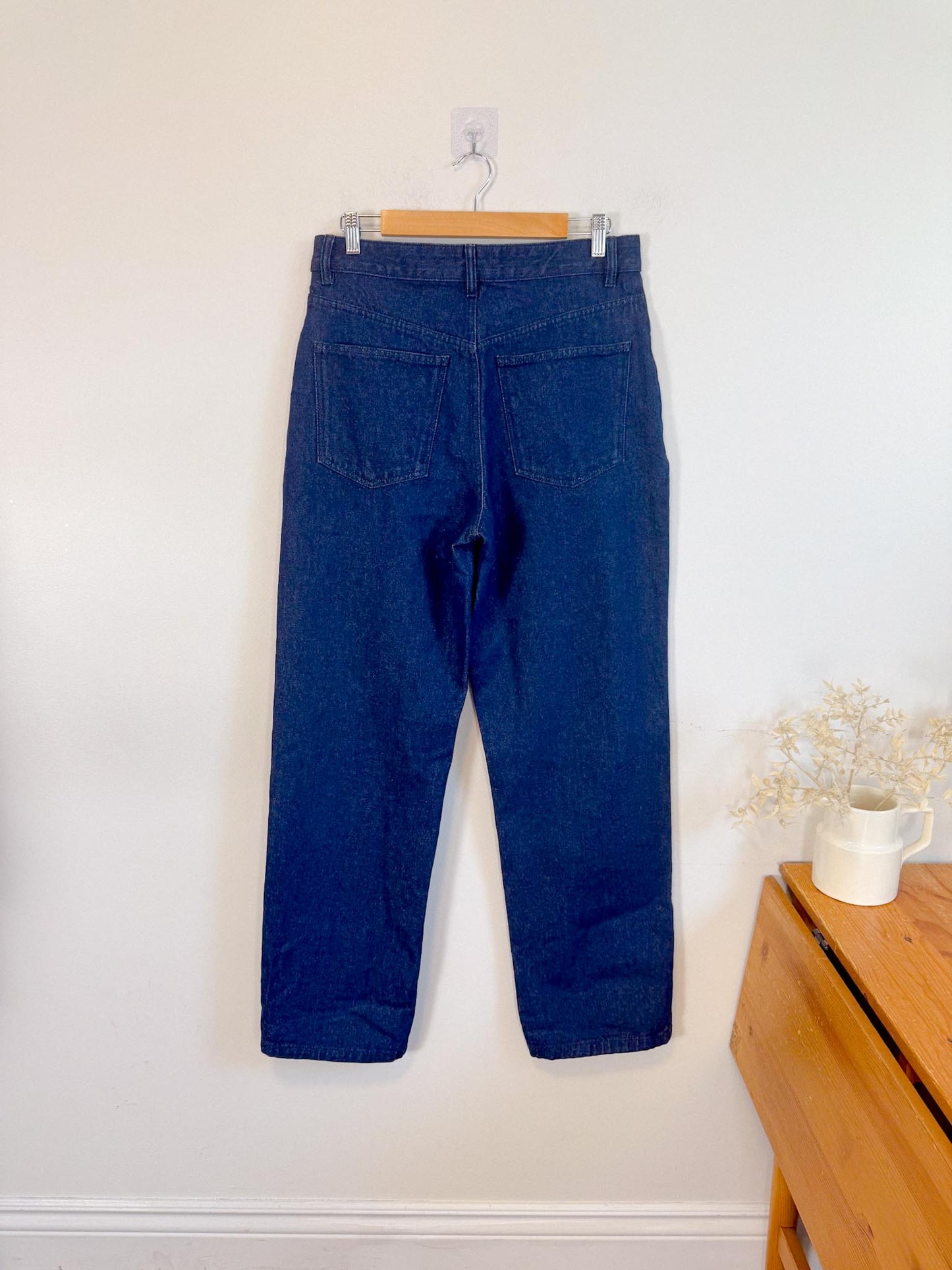 KOTN Slow Fashion “Unisex Antifit Denim Jeans” (Size 30)