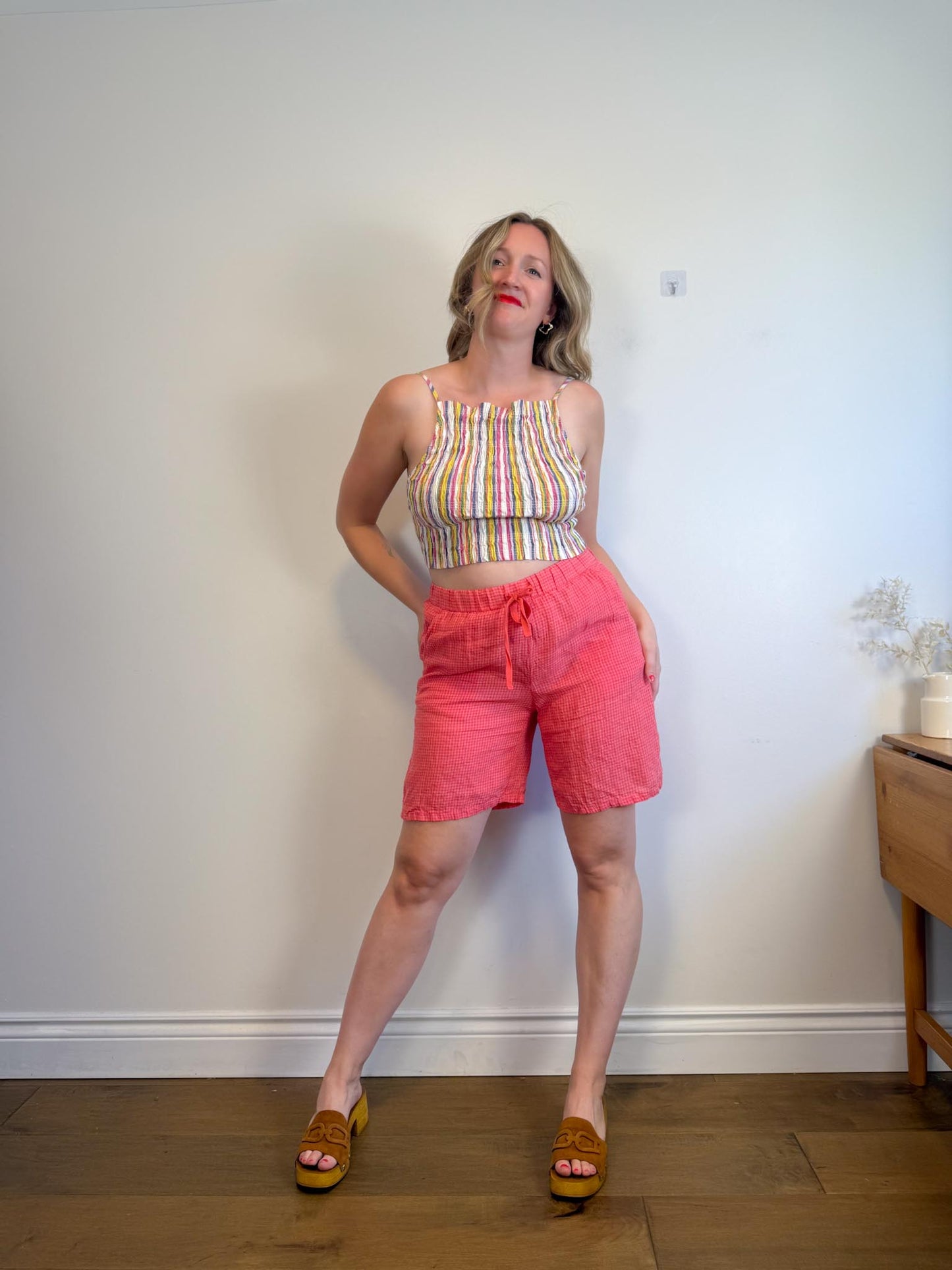 Eileen Fisher "Puckered Organic Linen Shorts in Punk Gingham" (Size M)