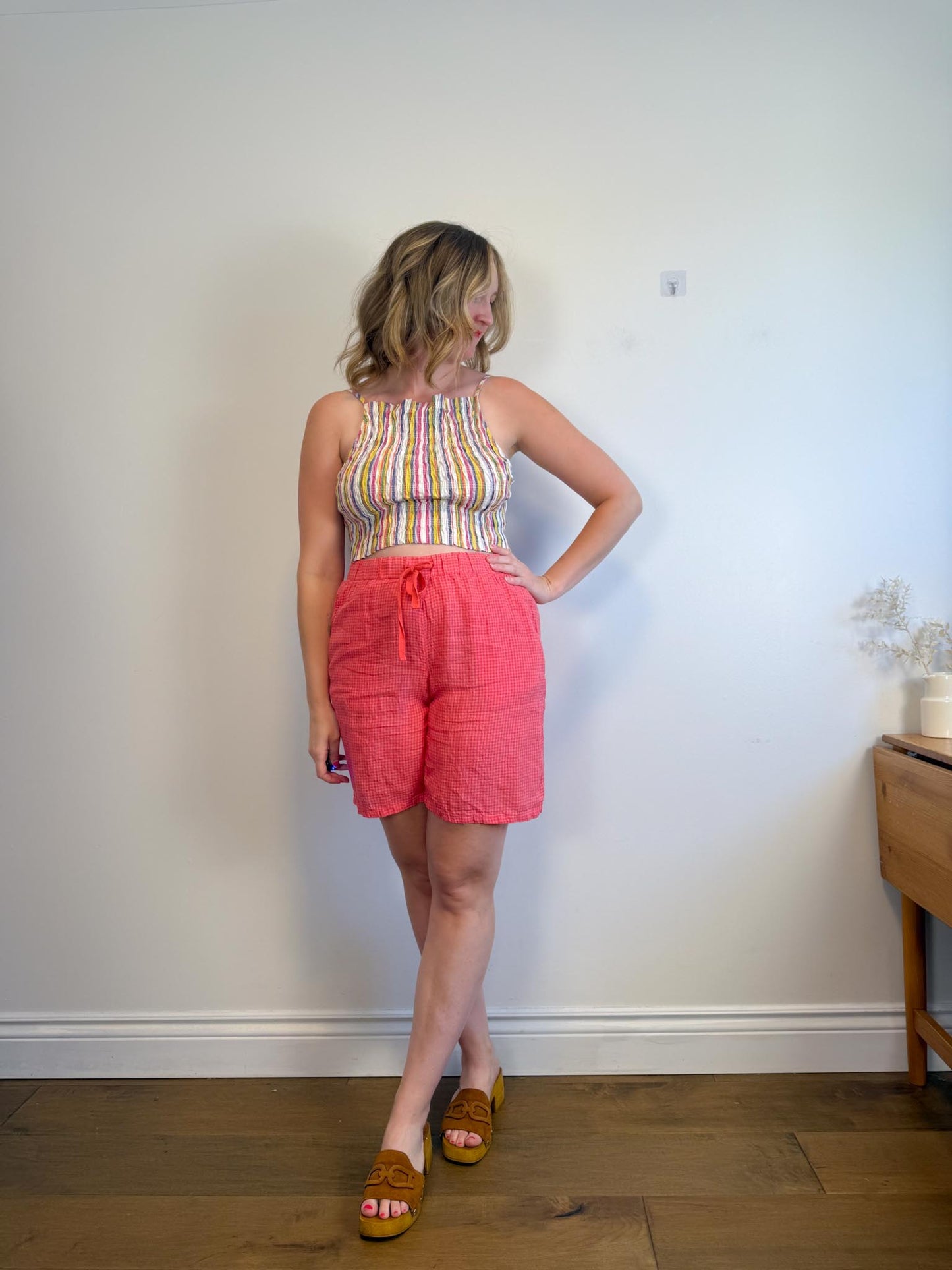 Eileen Fisher "Puckered Organic Linen Shorts in Punk Gingham" (Size M)