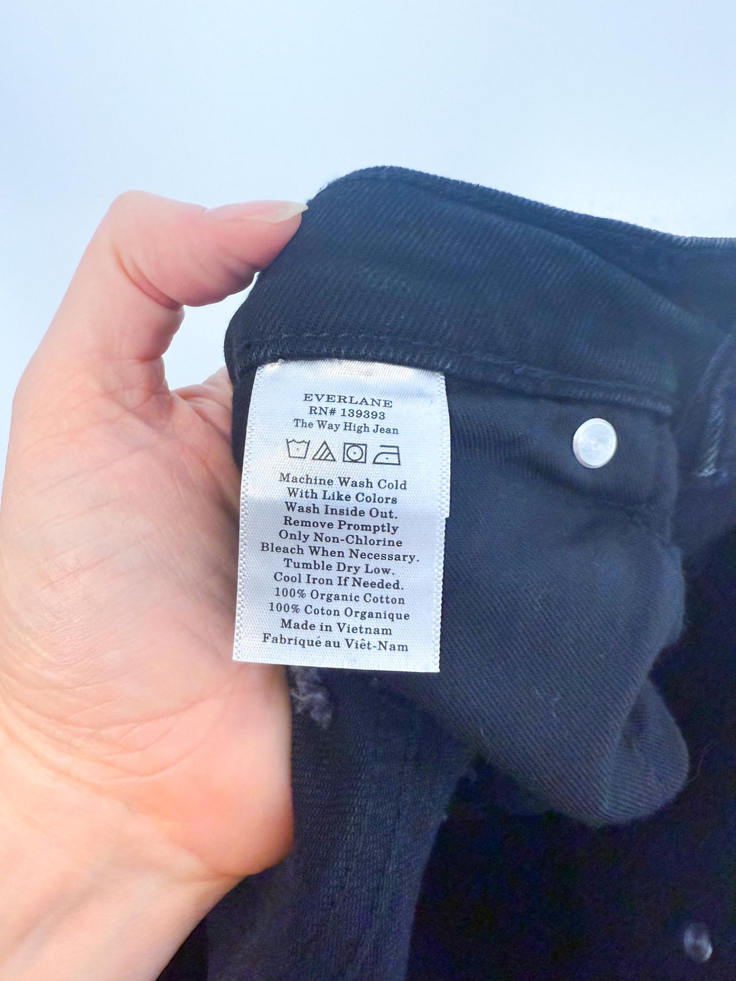 Everlane "The Way High Jean in Black" (Size 28)