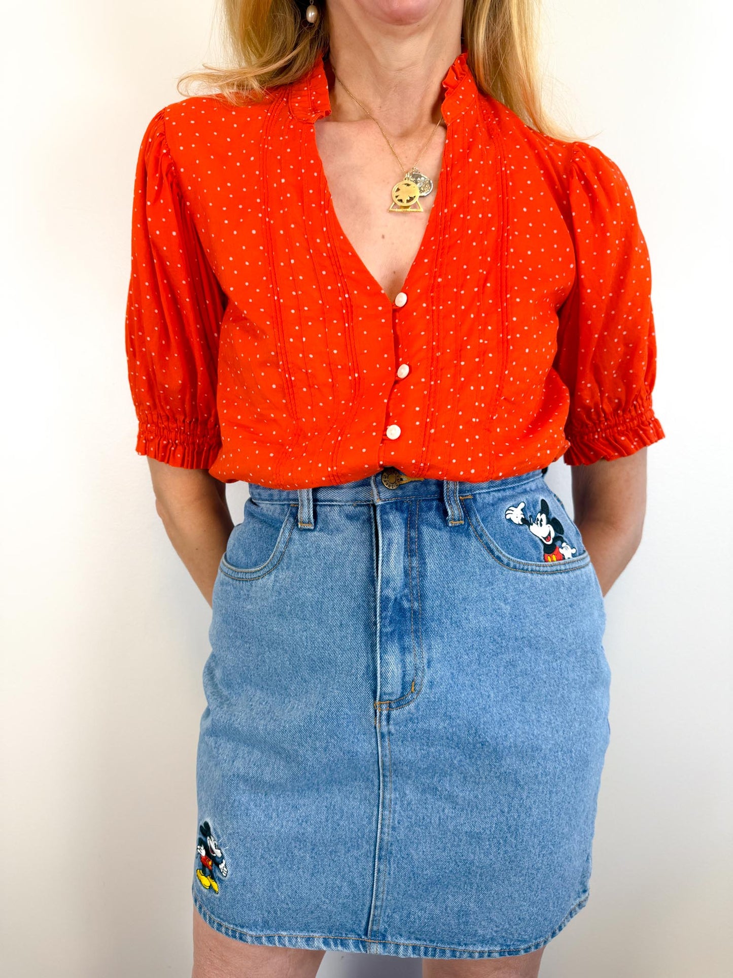 TROVATA Ruffle Blouse in Orange Red Polka Dot (Size XS-M)