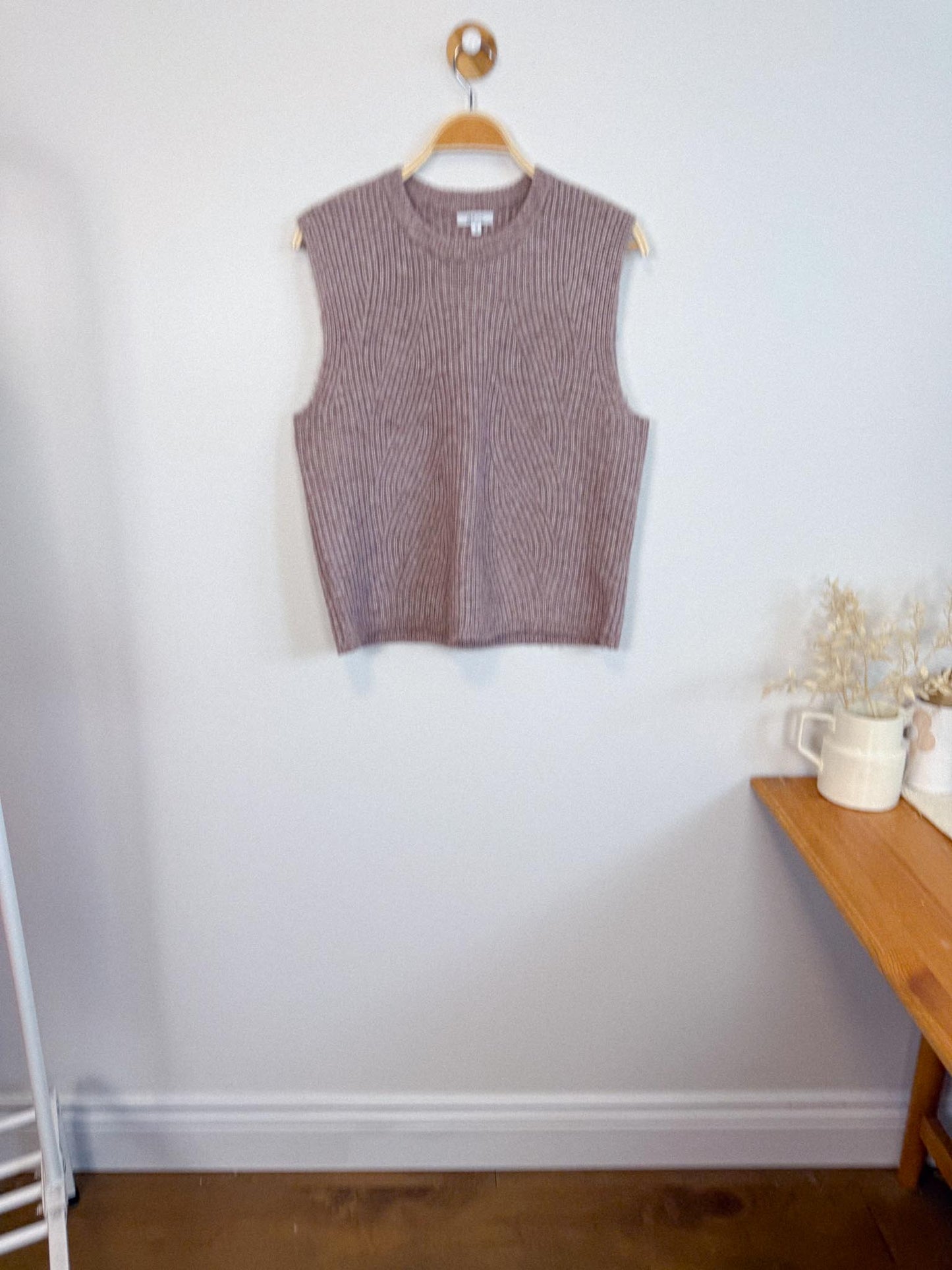 Reitman’s Sweater Vest in Dusty Violet (Size M)