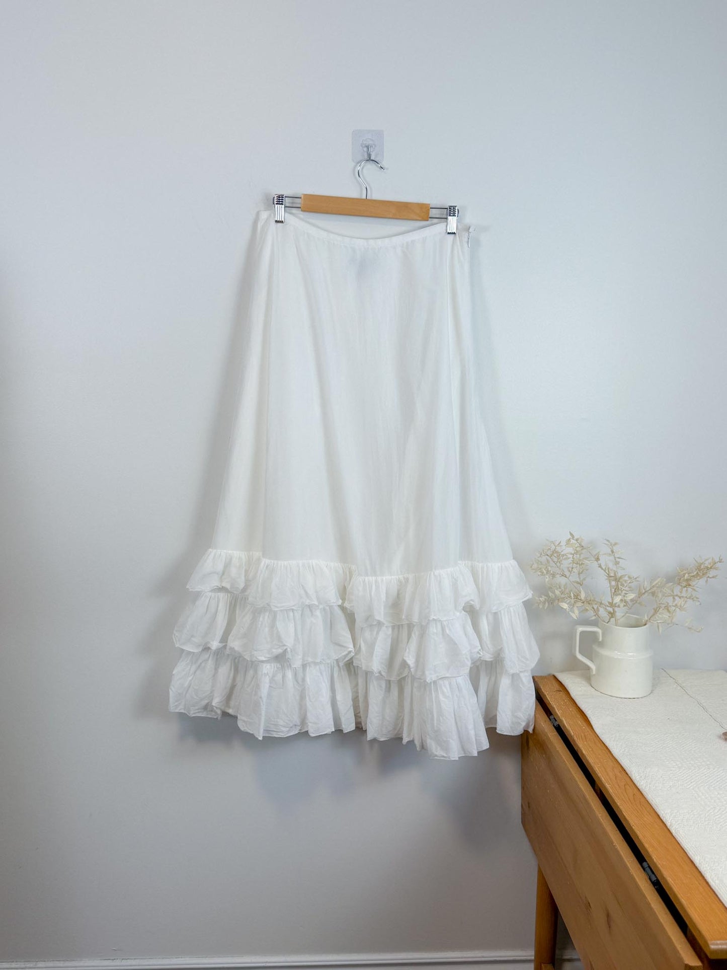 Ralph Lauren White Midi Skirt with Tiered Ruffle (Size M/L)