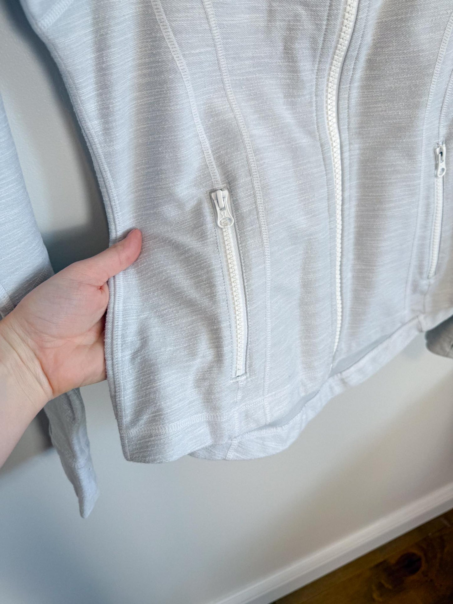Lululemon Zip Up Athletic Jacket in Grey SOLD AS IS (Size 8)