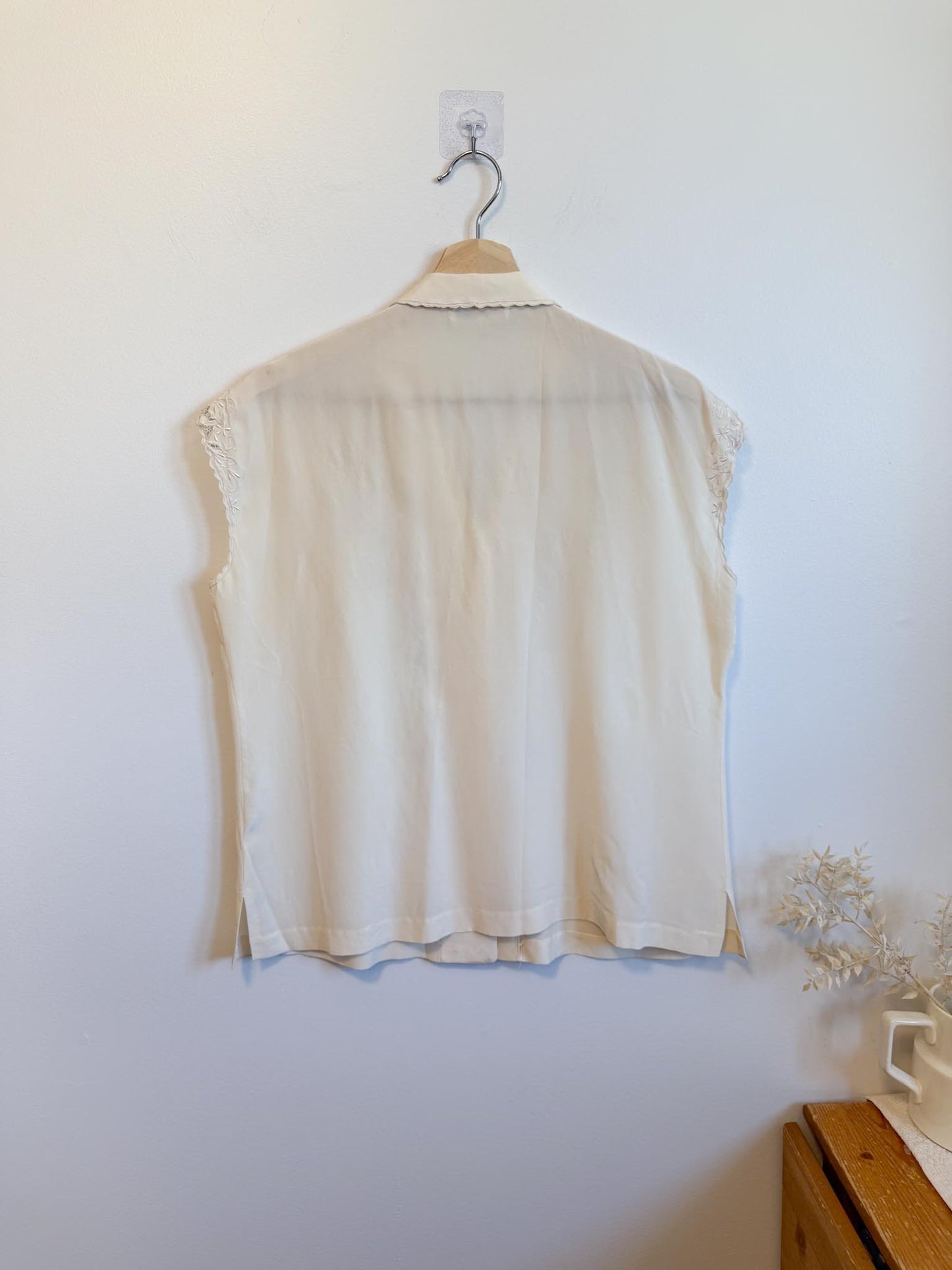 Vintage 70s Silk Lace Blouse (Size M/L)