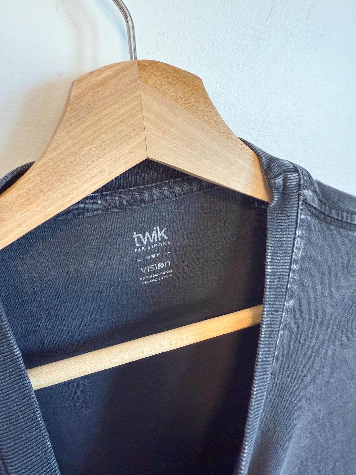 The Sun Graphic Tee in Faded Black (Size M/L)