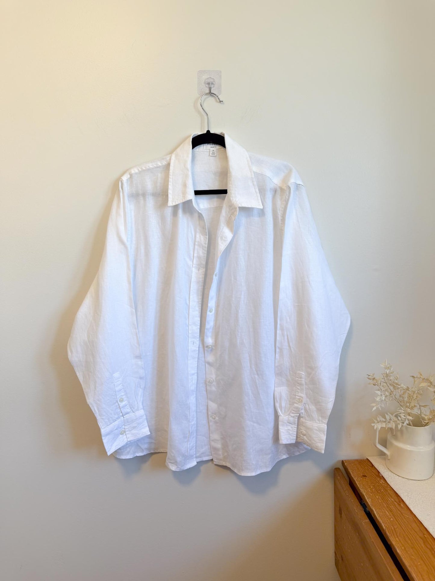 Hudson North Oversized Linen Blouse in White (Size 2X)