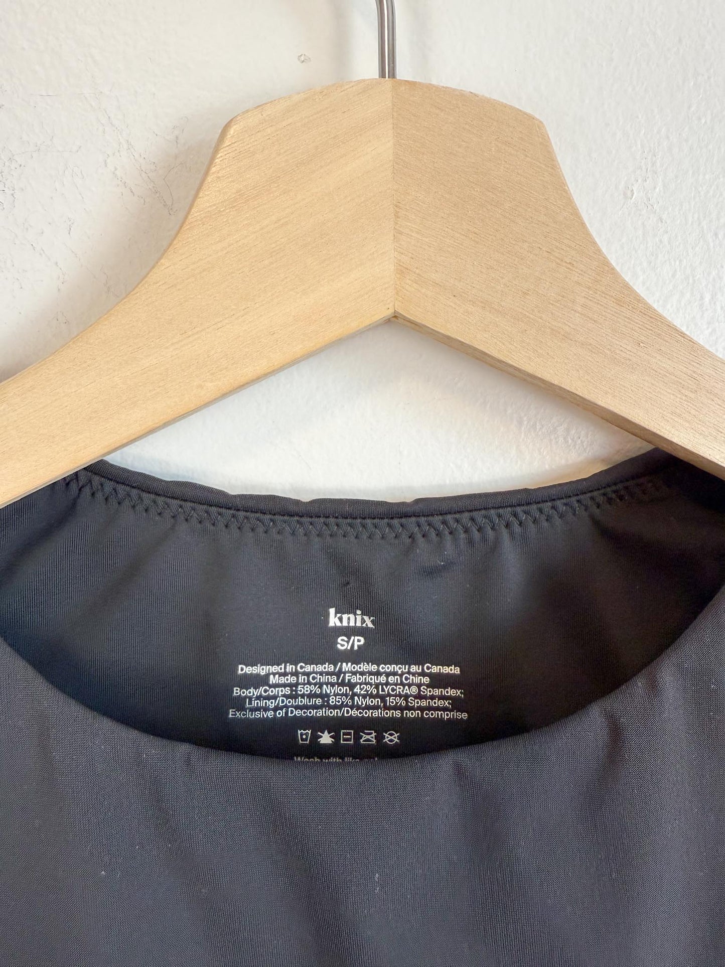 Knix "Sculpt Tankini Top in Black" (Size S)