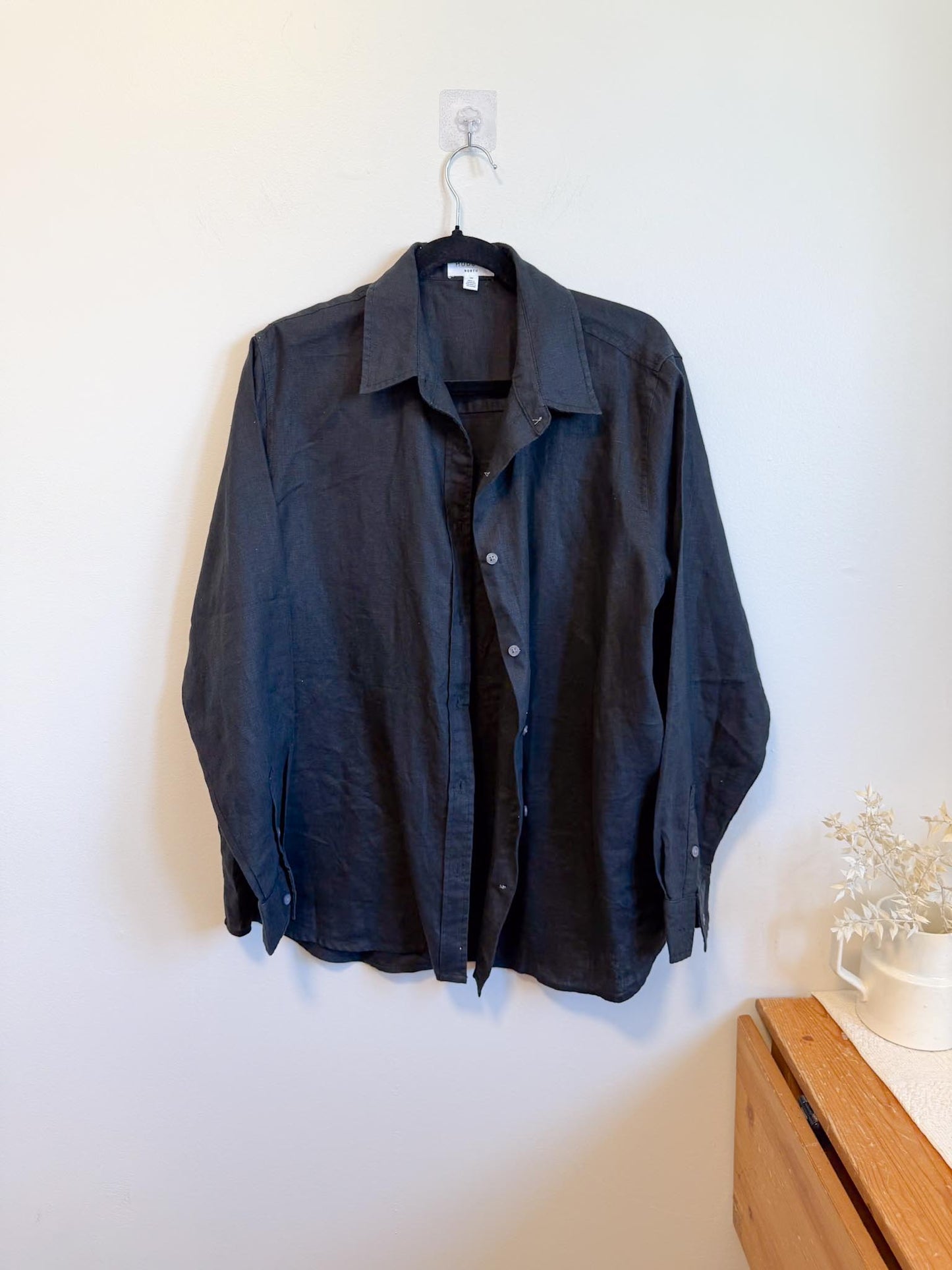 Hudson North Oversized Linen Blouse in Black (Size 1X)