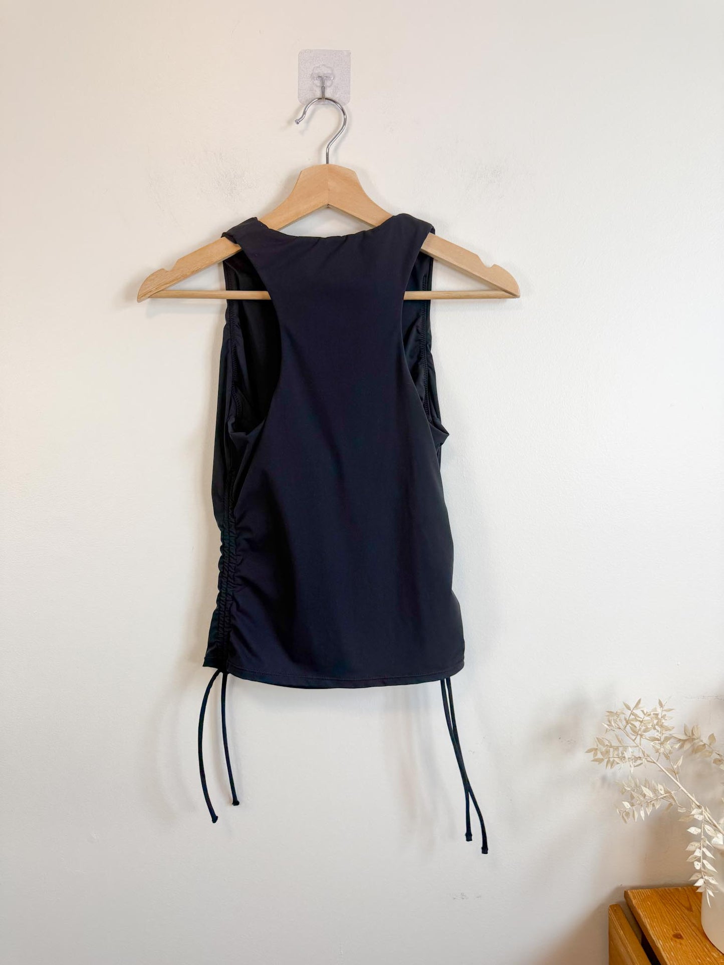 Knix "Sculpt Tankini Top in Black" (Size S)