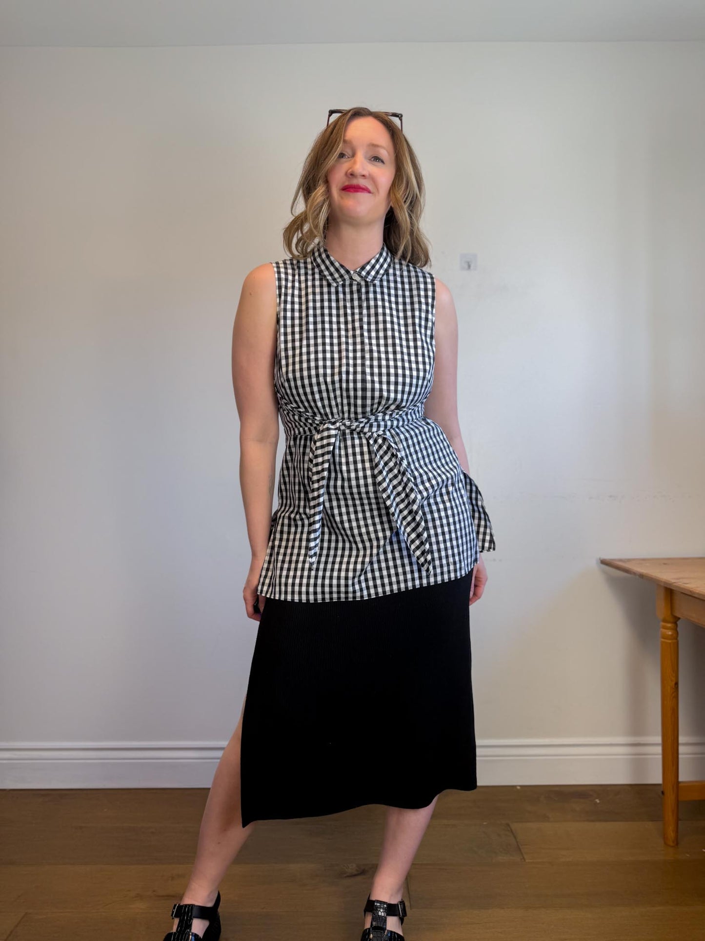 Lafayette 148 "Mariel Check Sleeveless Front Tie Blouse in White/Black" (Size L)
