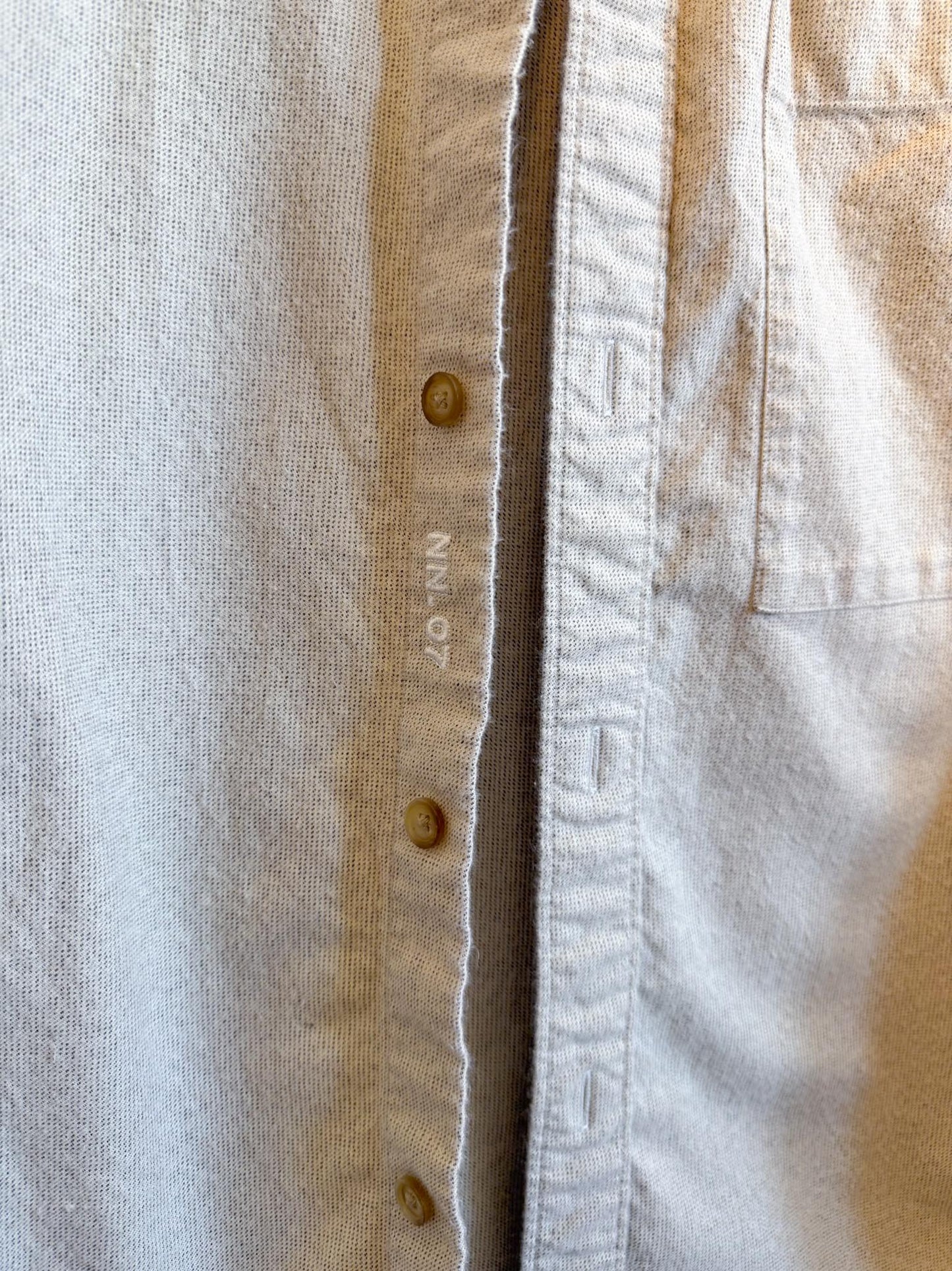 NN. 07 Cohen Flannel Shirt in Off-White (Size L)