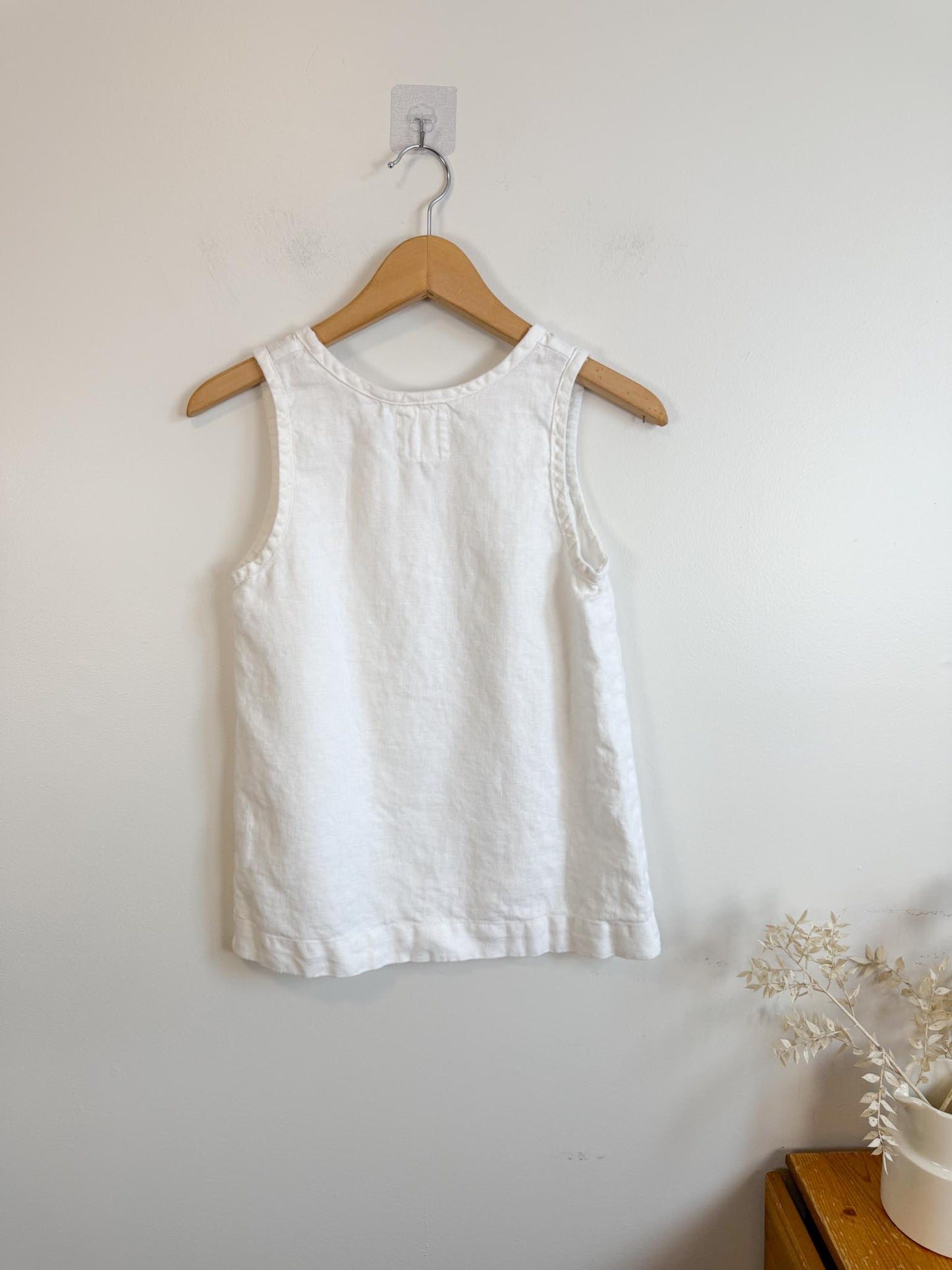 Cedar & Vine Slow Fashion "The Essential Tank in White" (Size XS-S)