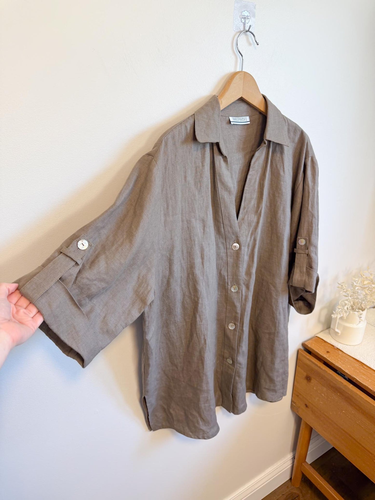 Vintage Oversized Linen Blouse in Grey Brown (Size XL)