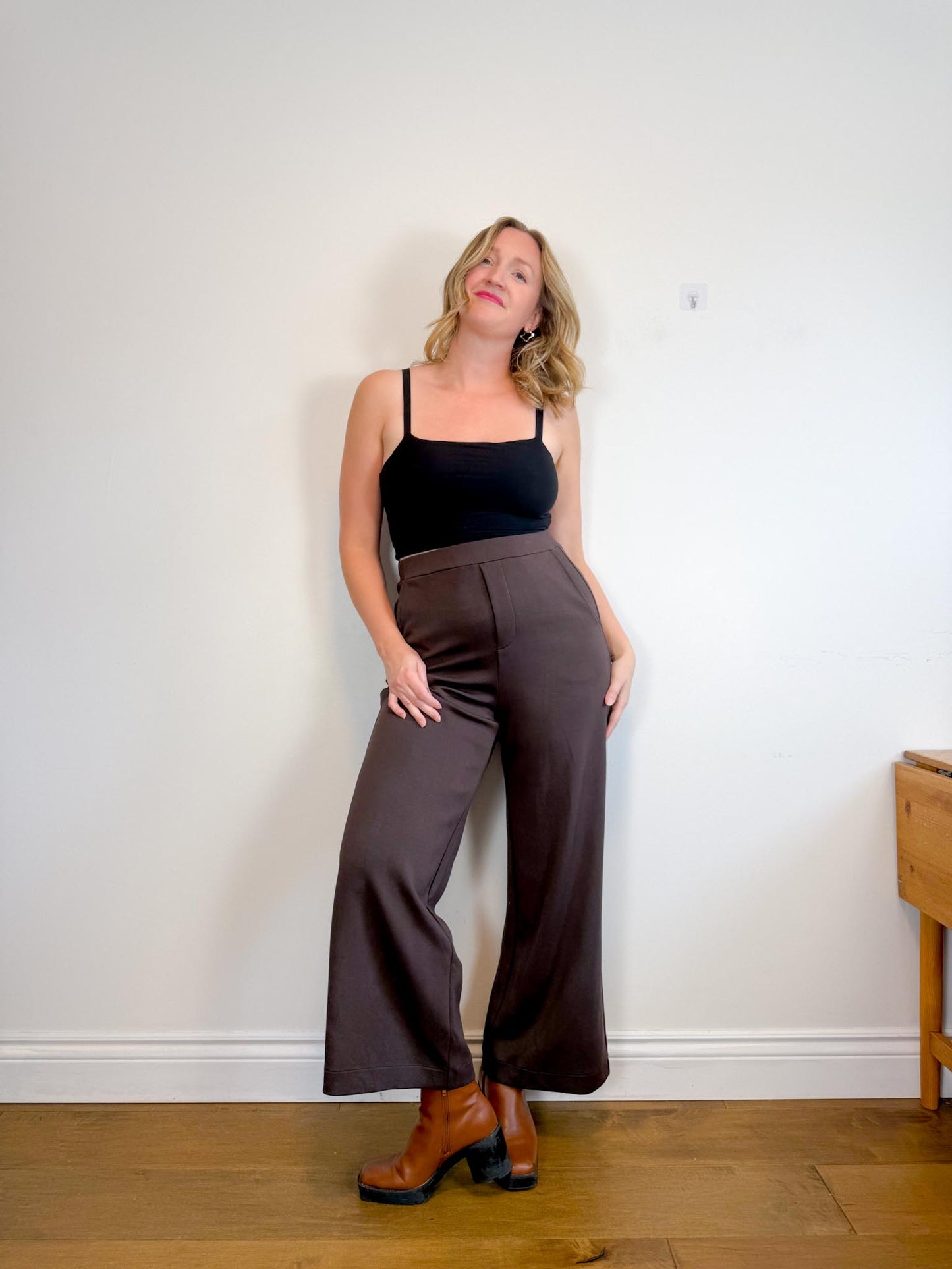InWear “Gincent Pants in Brown” (Size M/L)