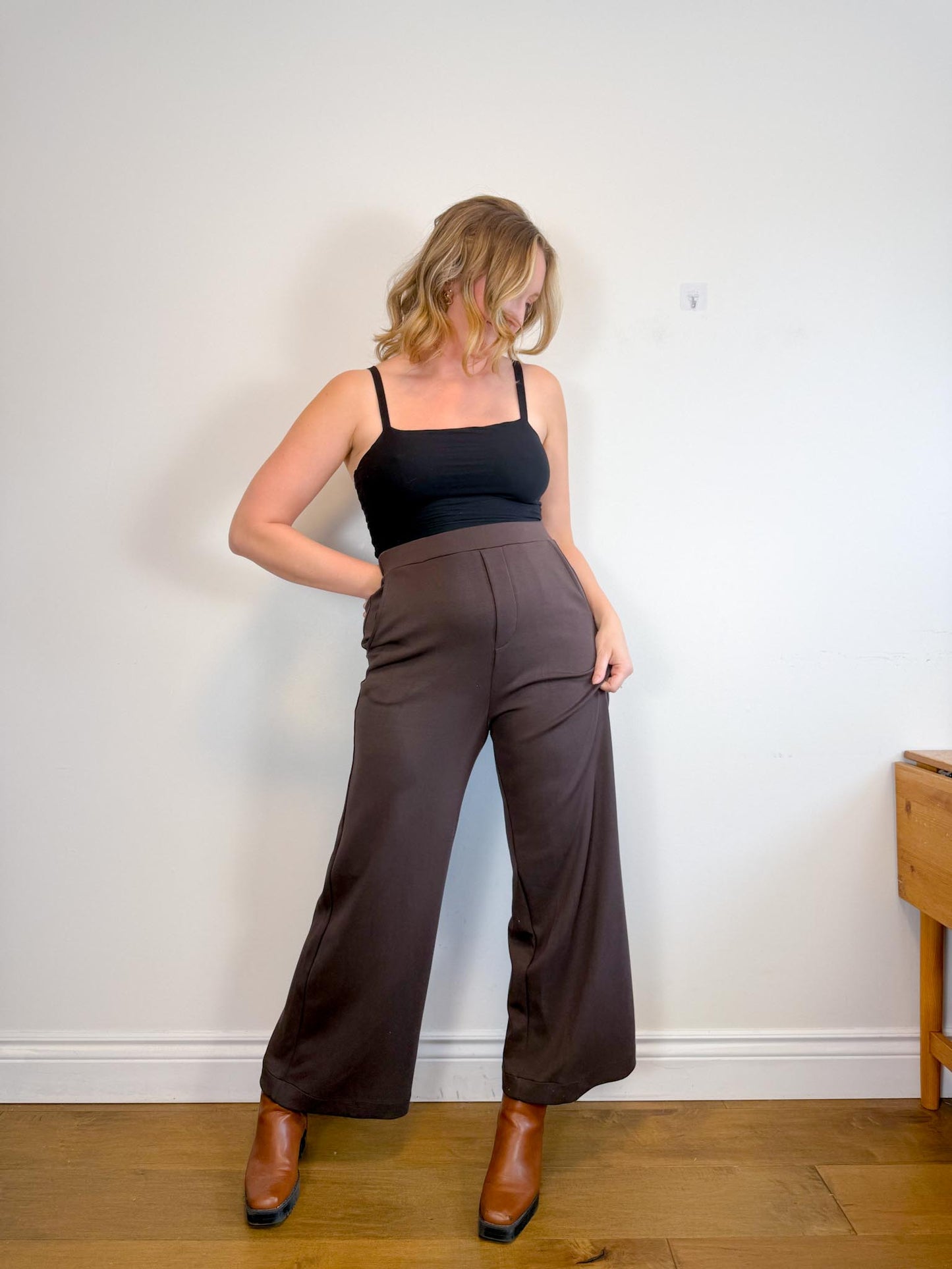 InWear “Gincent Pants in Brown” (Size M/L)