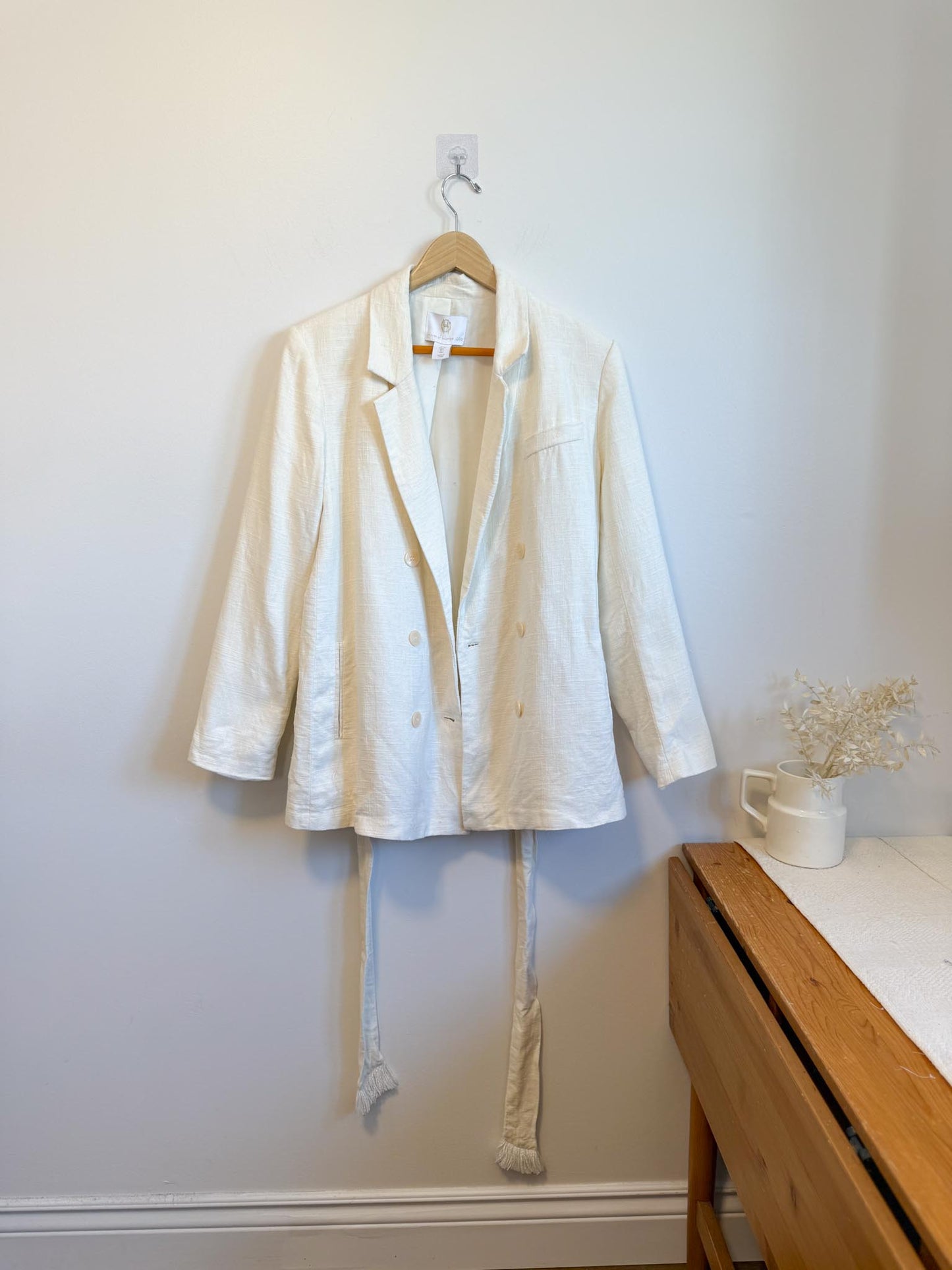 House of Harlow Cream Linen-Blend Blazer with Belt (Size L)
