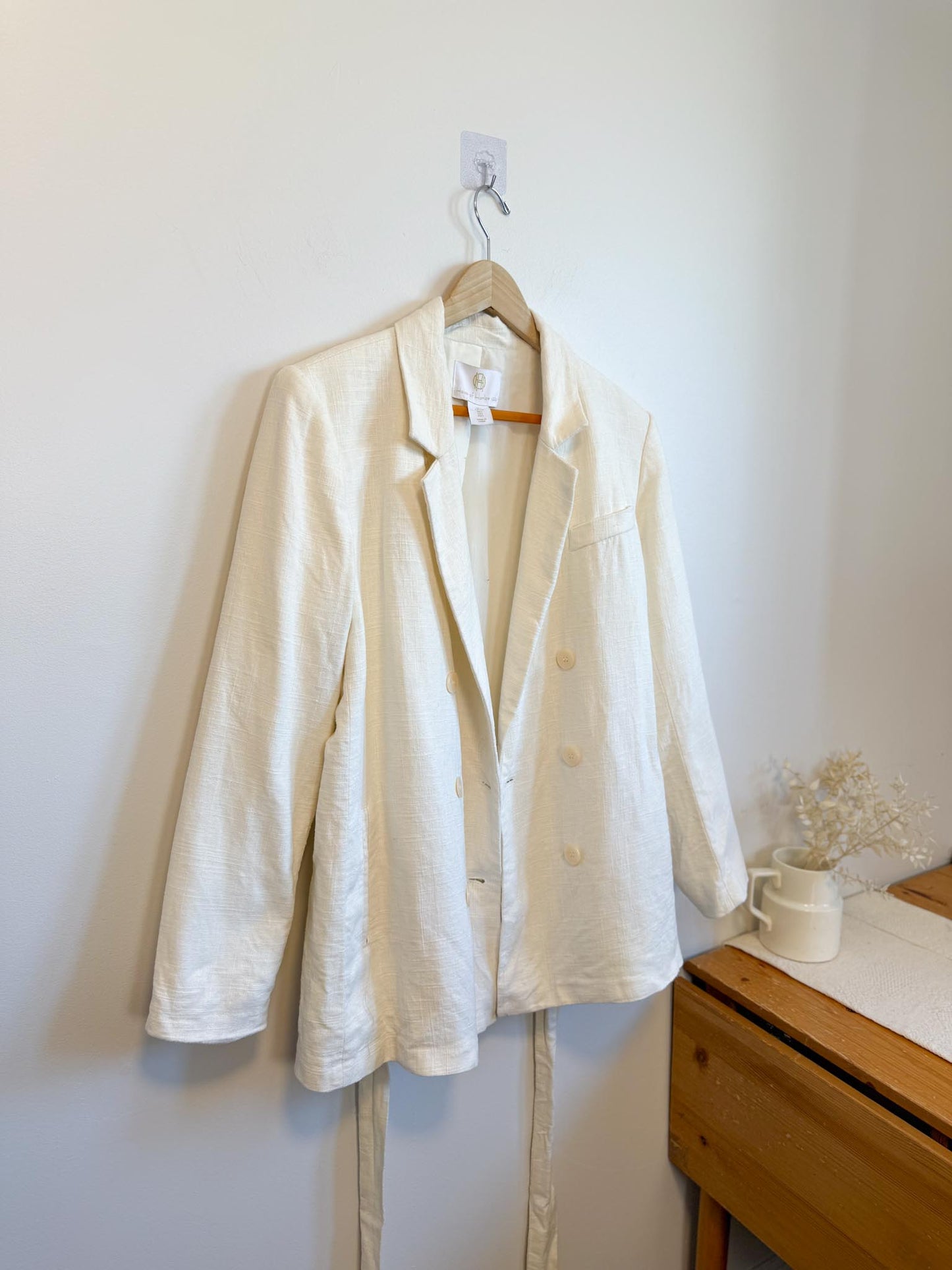 House of Harlow Cream Linen-Blend Blazer with Belt (Size L)