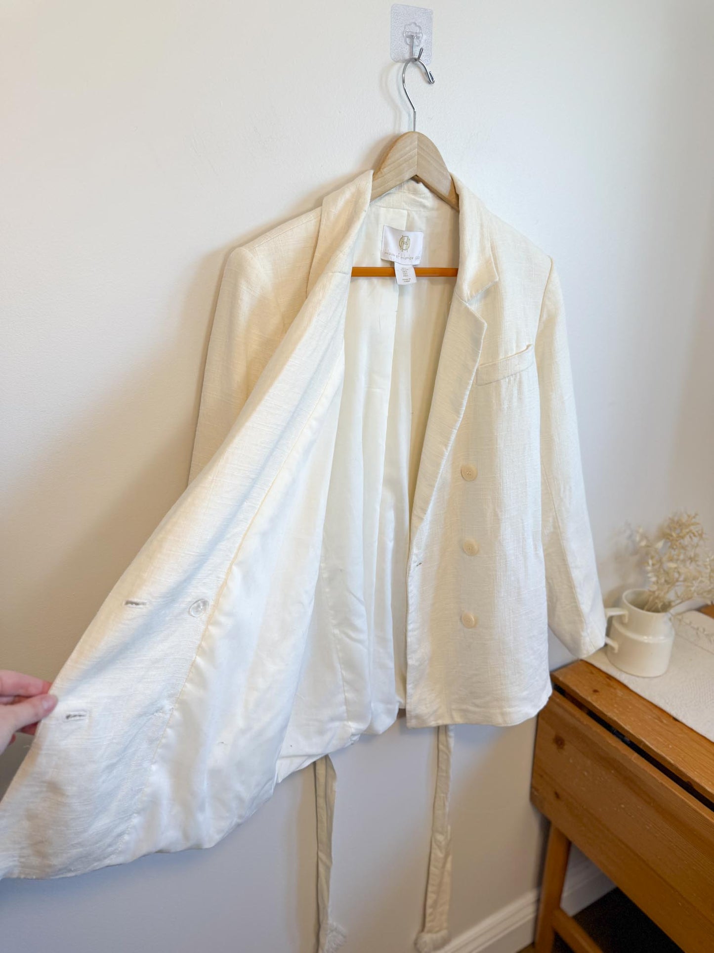 House of Harlow Cream Linen-Blend Blazer with Belt (Size L)