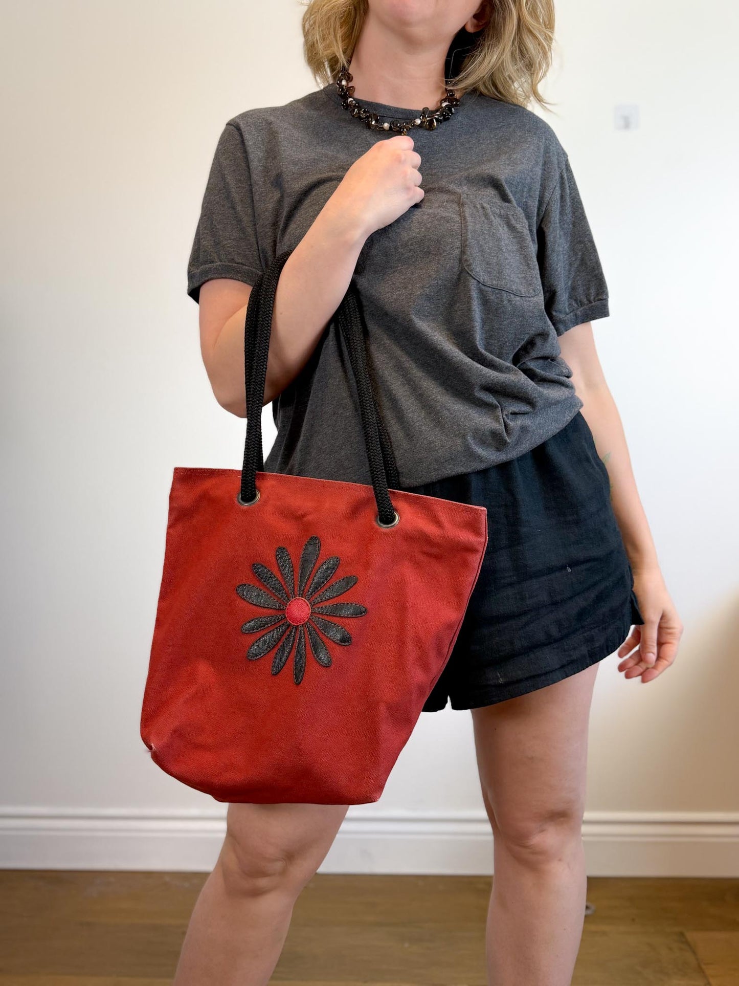 Nautilos Canadian Brand Daisy Tote Bag in Black/Red