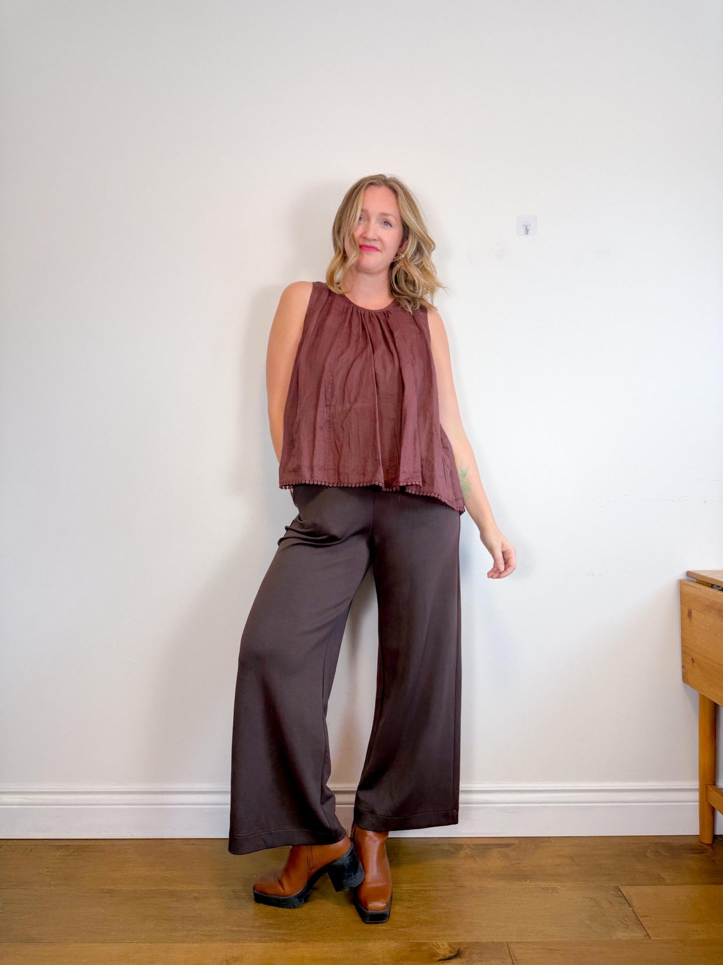 InWear “Gincent Pants in Brown” (Size M/L)