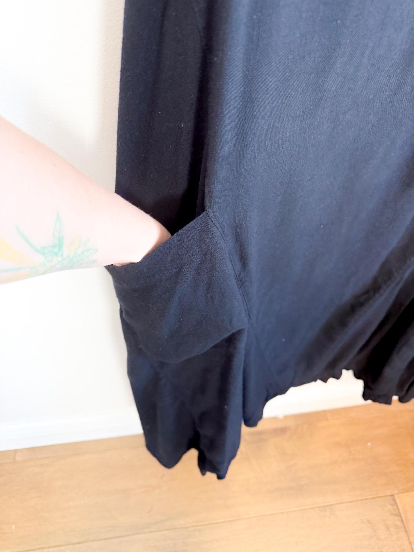 Kaliyana Canadian Slow Fashion Linen Midi Dress in Black (Size S-L)