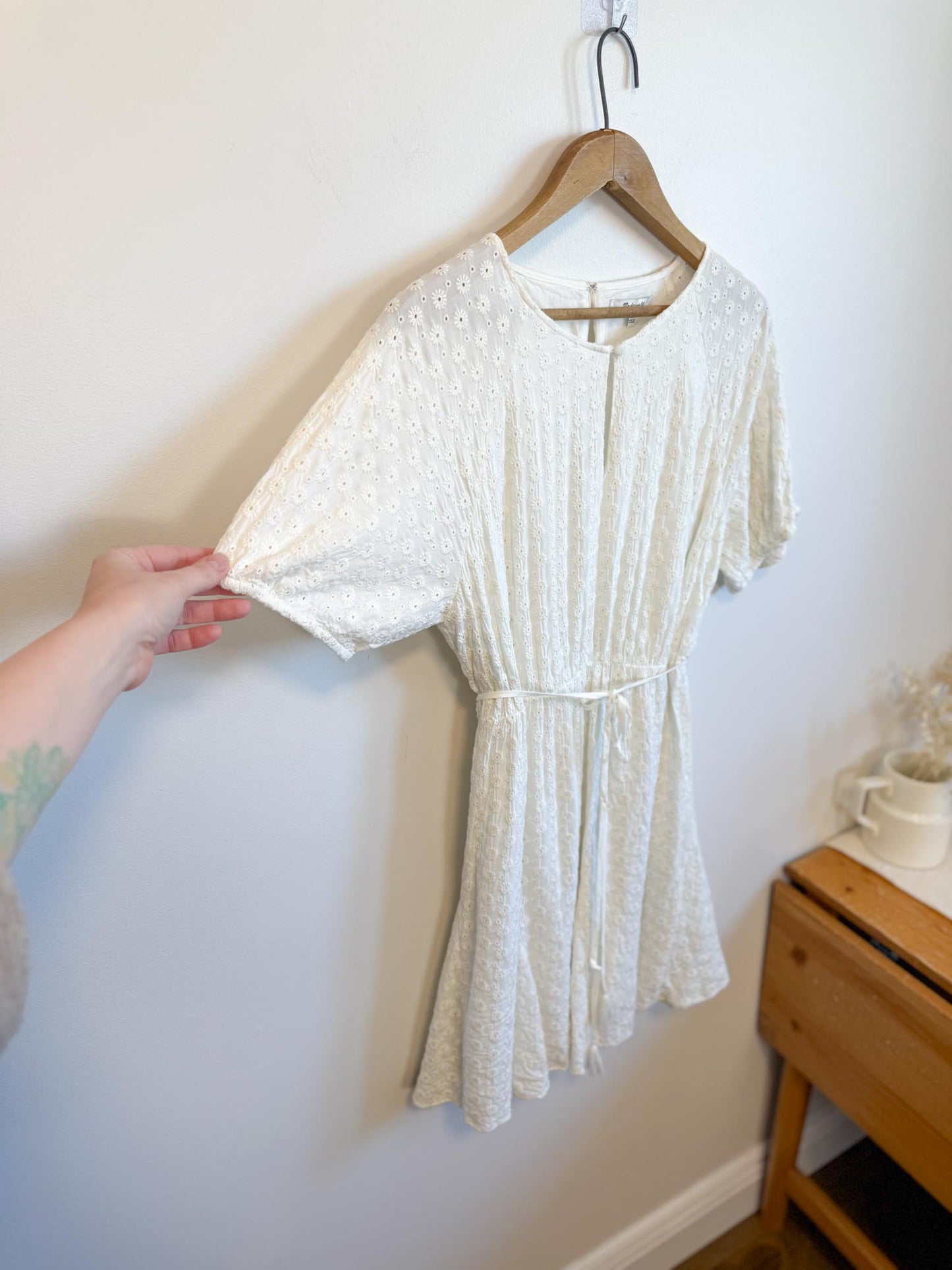 Madewell "Eyelet Tassel-Tie Mini Dress in Ivory" (Size 12)