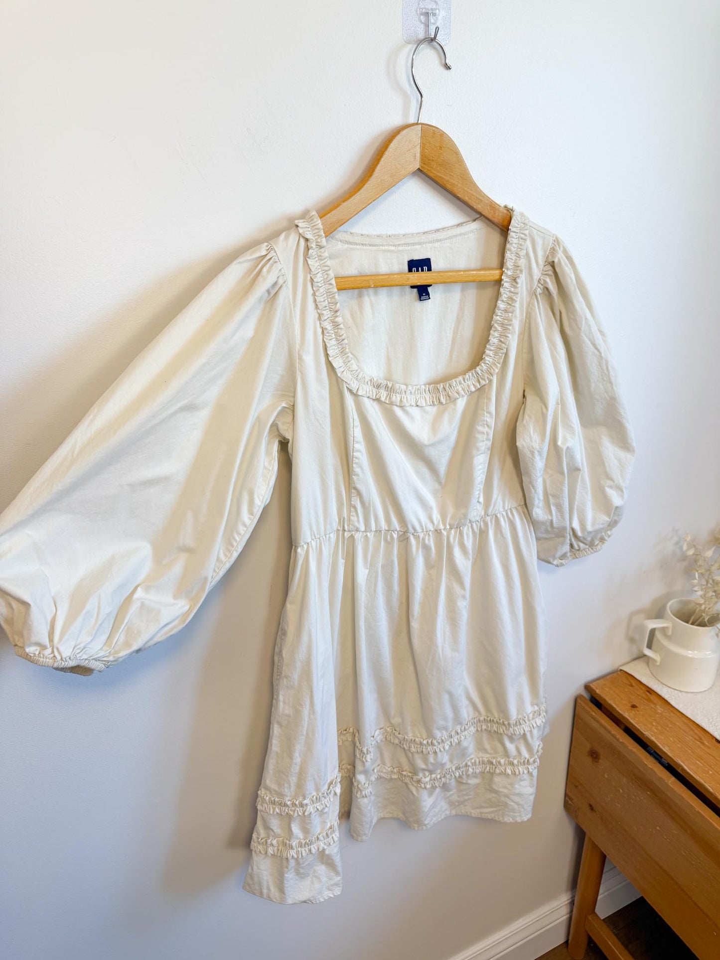 Gap Babydoll Puff Sleeve Mini Dress in Beige (Size L)