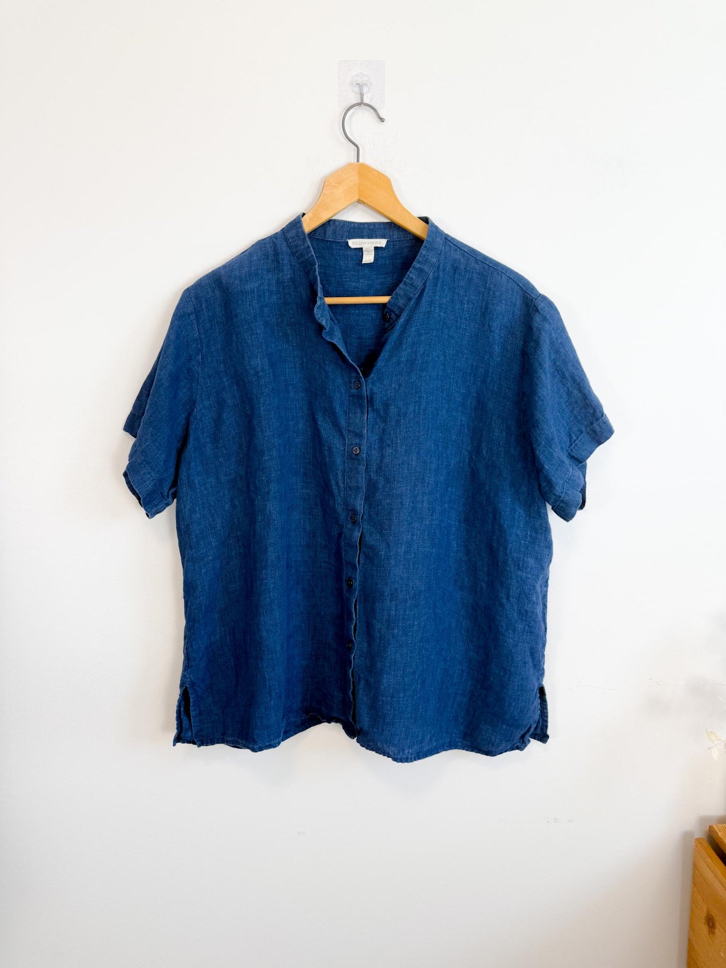 Eileen Fisher Washed Organic Linen Délavé Band Collar Shirt (Size XL)