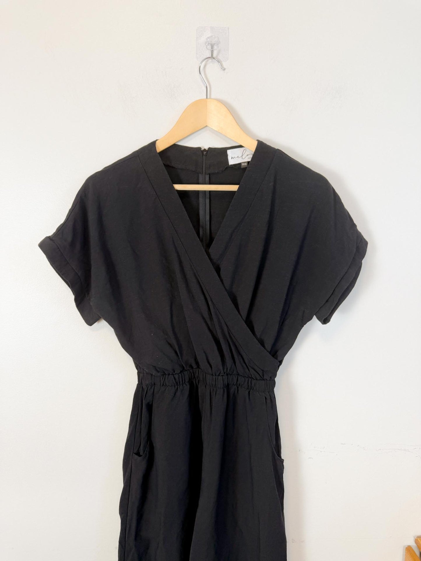 Melow Slow Fashion "Elka Jumpsuit in Black" (Size XS/S)