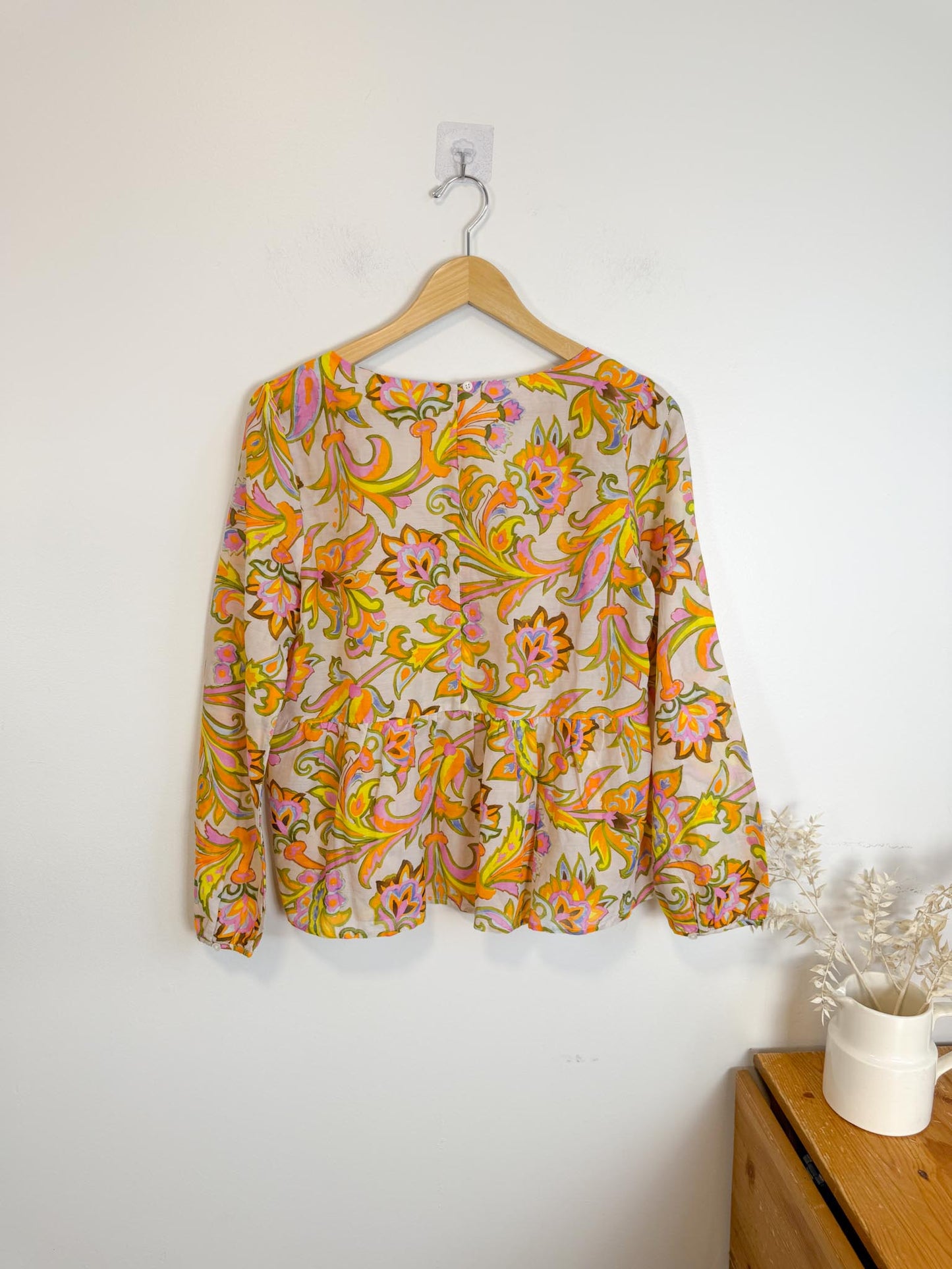 J.Crew Lightweight Silk Blend Blouse in Pastel Floral (Size M)